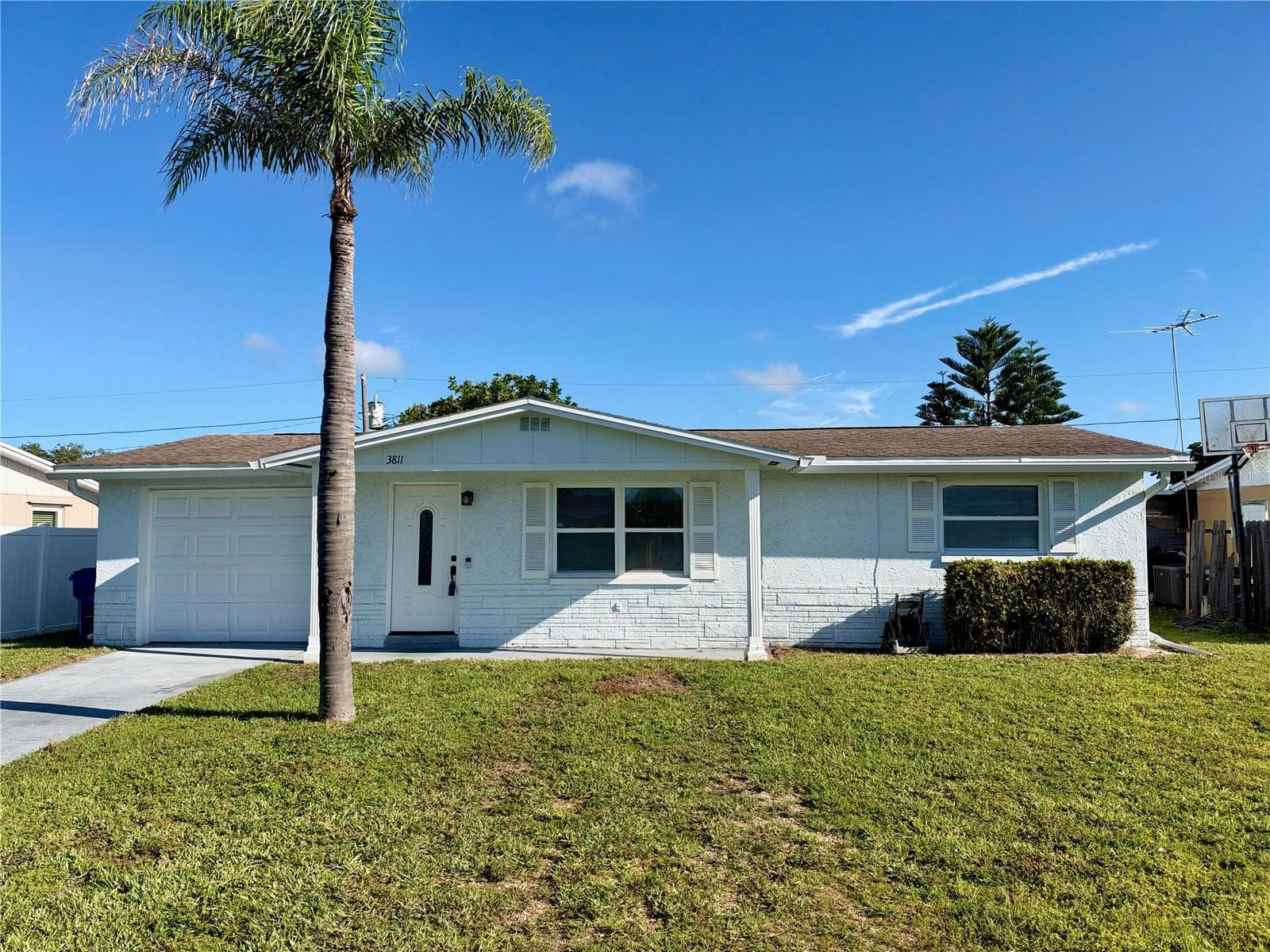 3811 BEECHWOOD DR