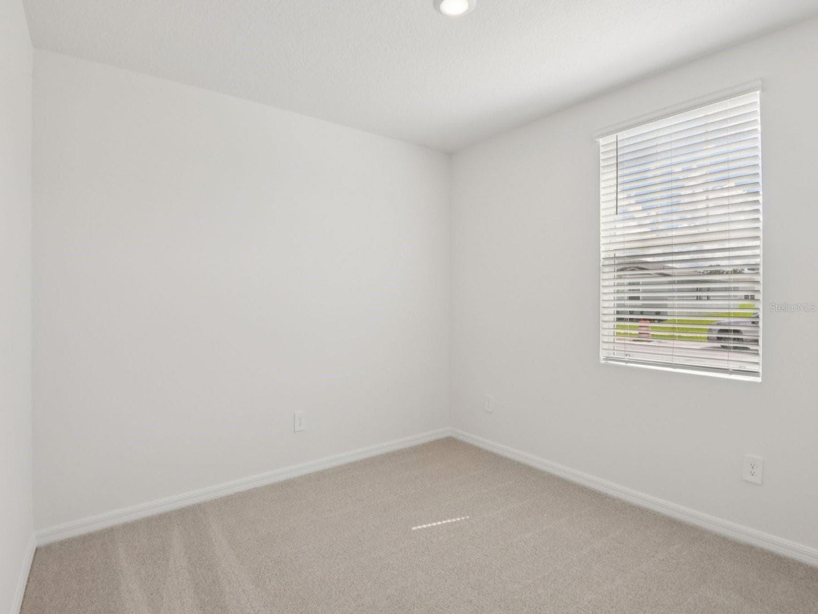 Photo is not of the actual home, but is an inspirational photo of builder’s model home and may depict options, furnishings, and/or decorator features that are not included - 2045 ROSEWOOD DR, BARTOW
