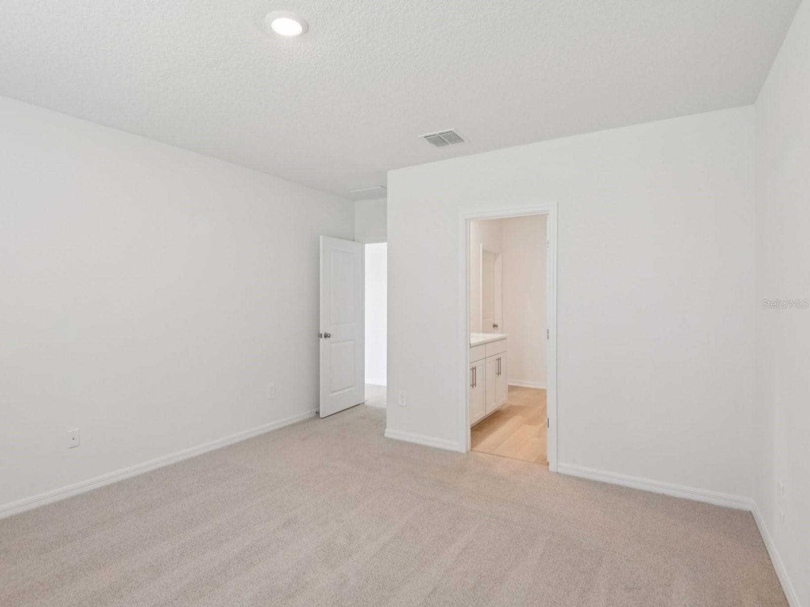 Photo is not of the actual home, but is an inspirational photo of builder’s model home and may depict options, furnishings, and/or decorator features that are not included - 2045 ROSEWOOD DR, BARTOW