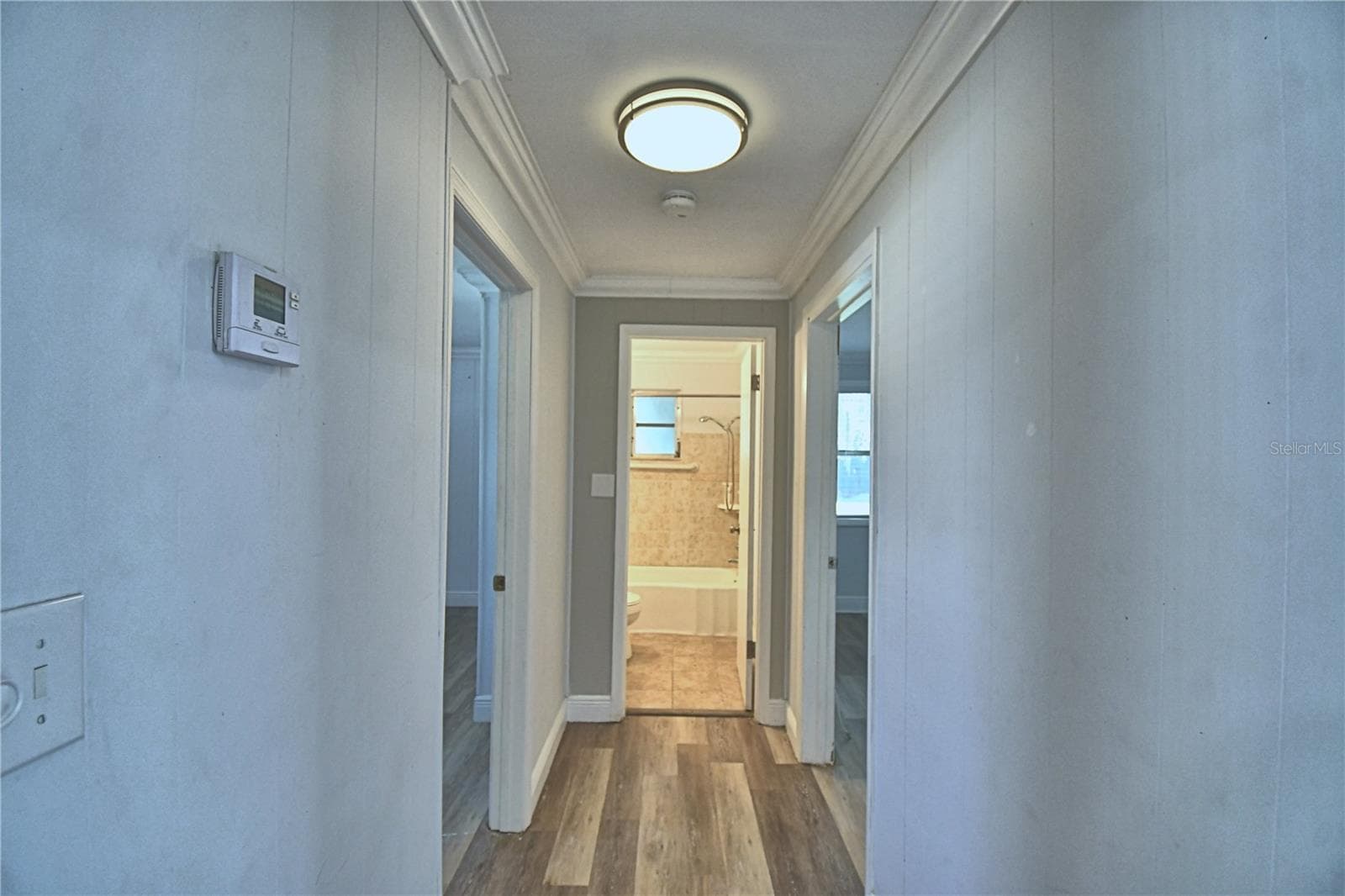 Hallway - 201 LAKE DALE DR, AUBURNDALE