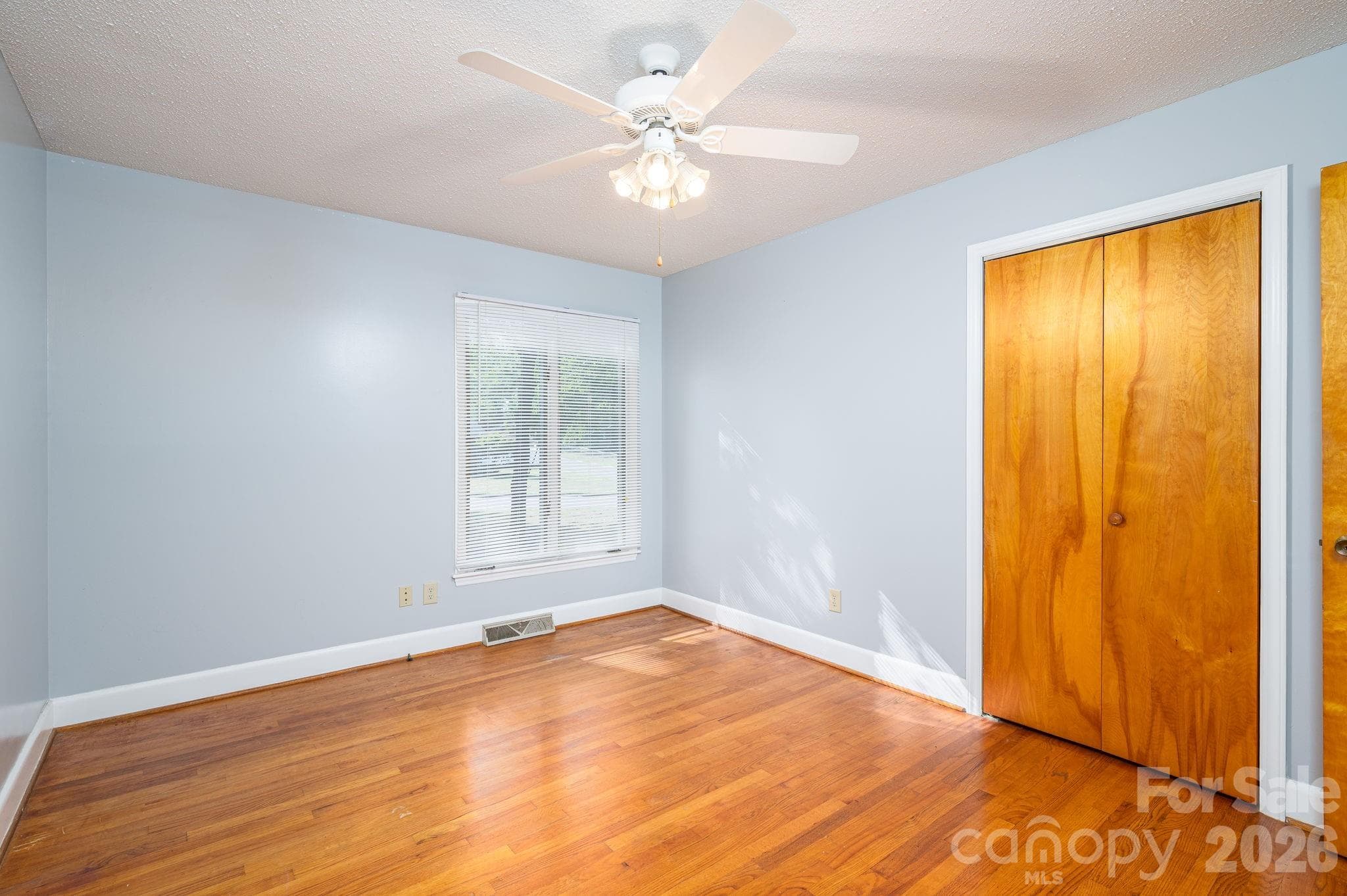 Single Family Residence at 602 Lee Street, Kings Mountain, photo 24 of 48