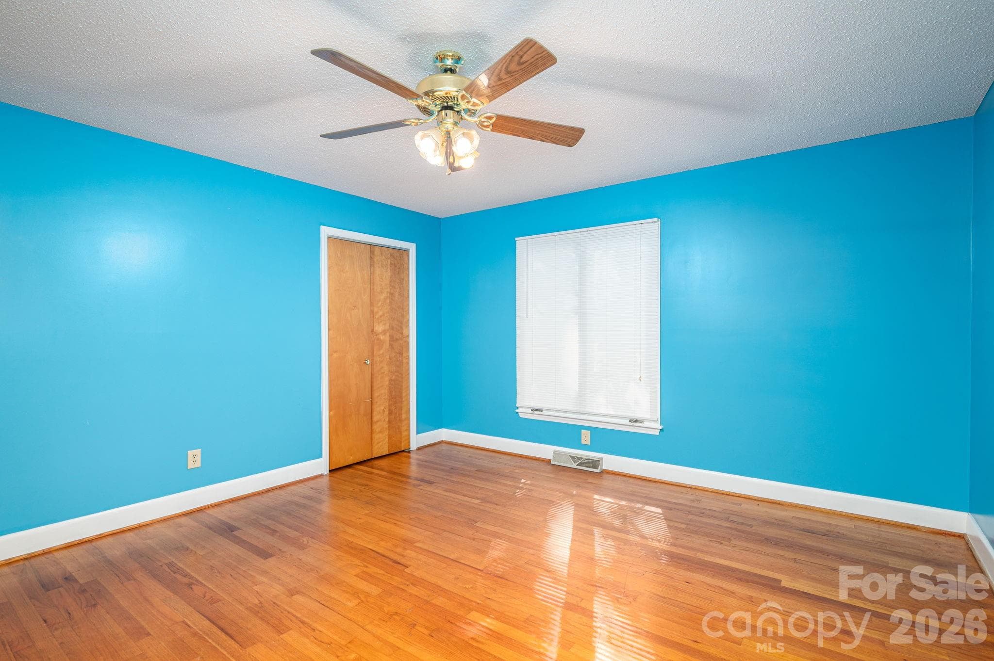 Single Family Residence at 602 Lee Street, Kings Mountain, photo 29 of 48