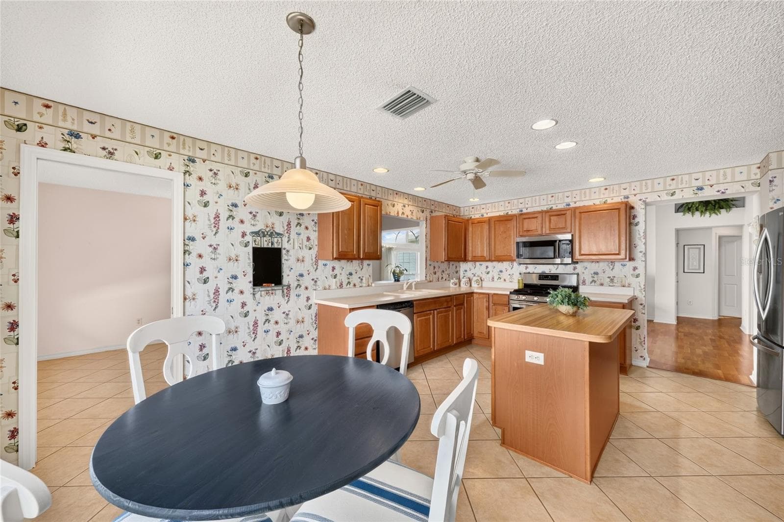 Single Family Residence at 16969 SE 92ND PELHAM AVE, THE VILLAGES, photo 15 of 61