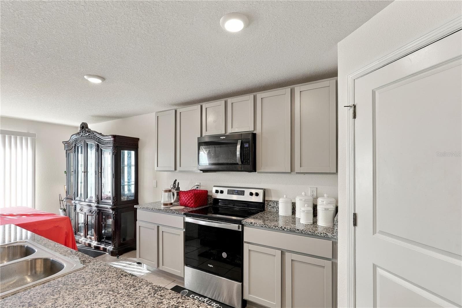 Single Family Residence at 8880 SW 50TH TER, OCALA, photo 8 of 47
