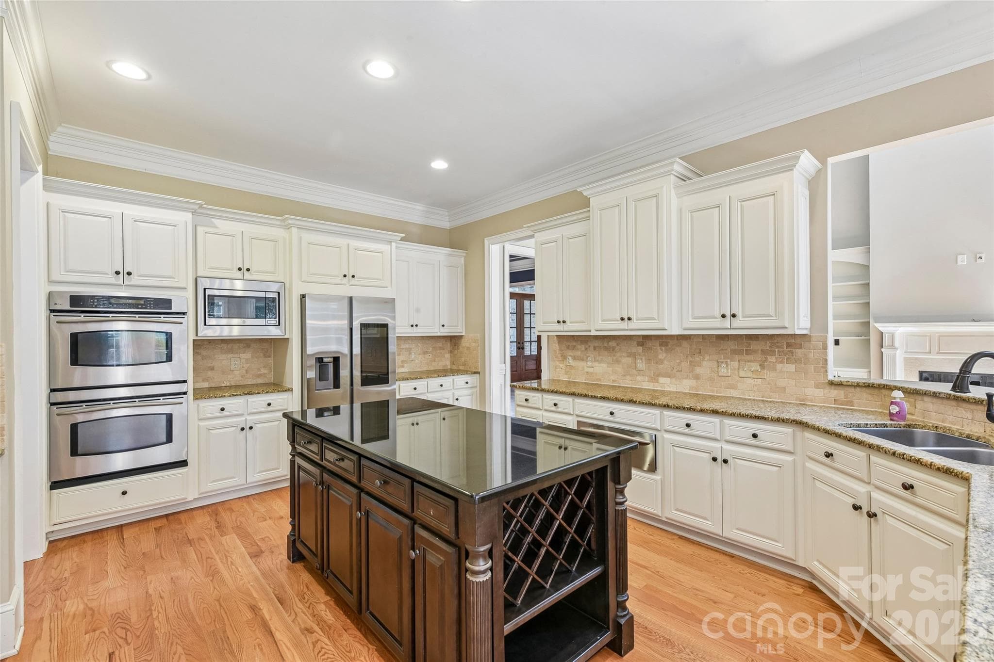 Single Family Residence at 181 Attleboro Place, Mooresville, photo 12 of 28