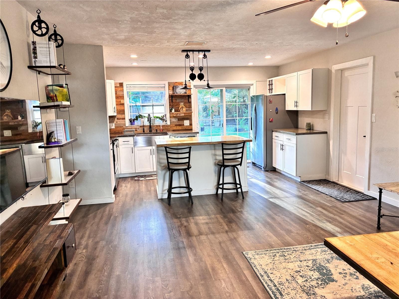 Single Family Residence at 9150 50TH ST N, PINELLAS PARK, photo 6 of 30