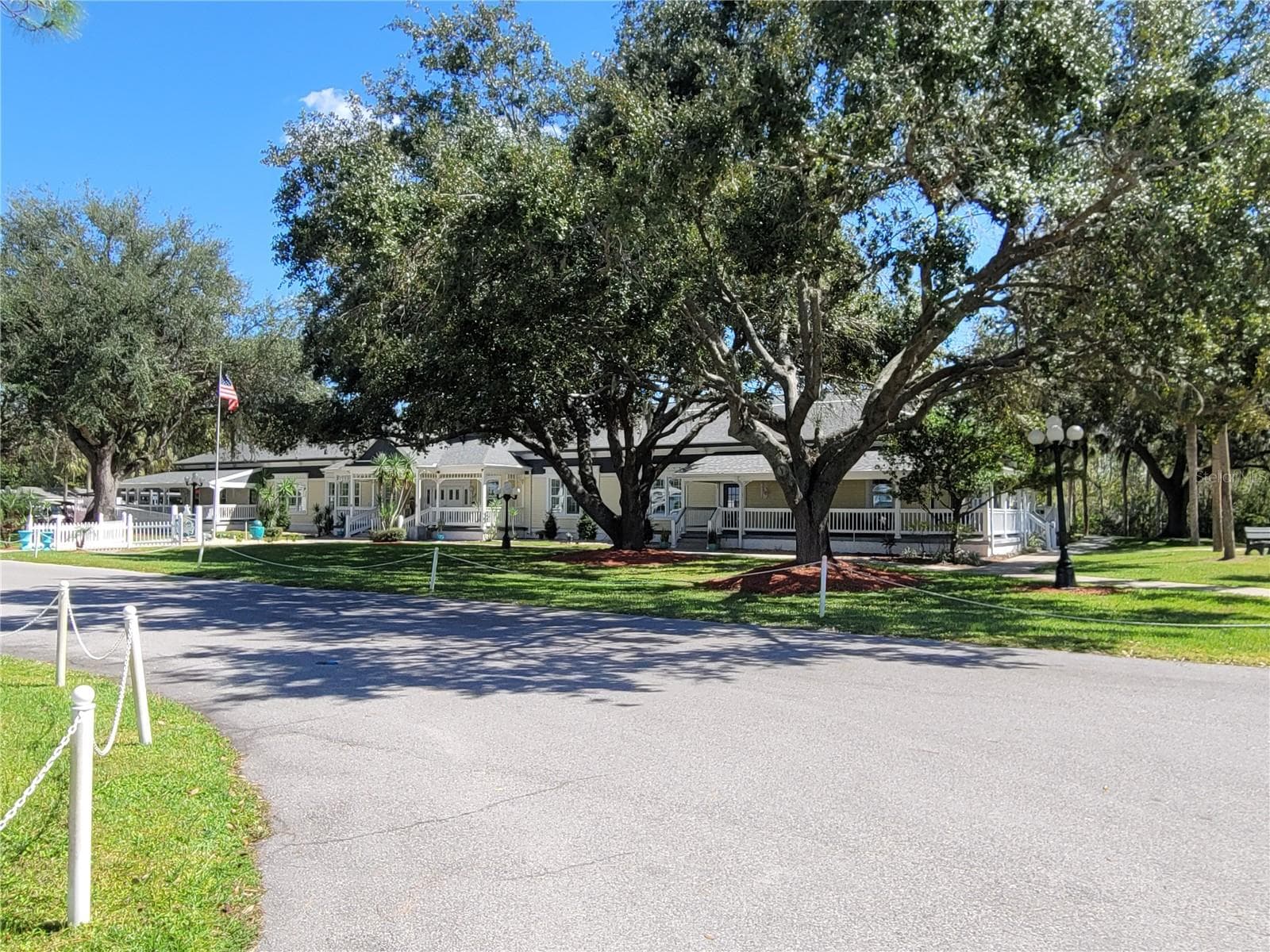 Manufactured Home at 345 VICTORIA DR, HAINES CITY, photo 43 of 85