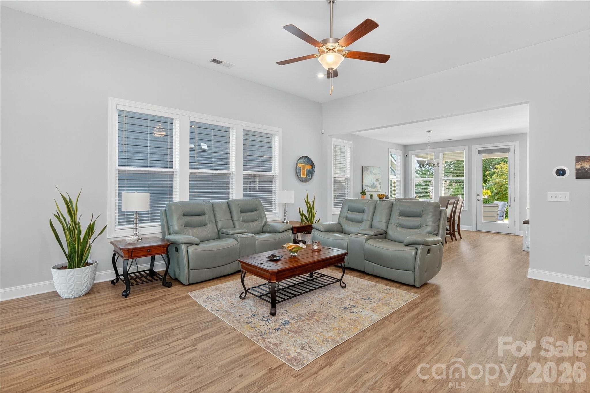 Single Family Residence at 5816 Cheerful Lane, Charlotte, photo 7 of 37
