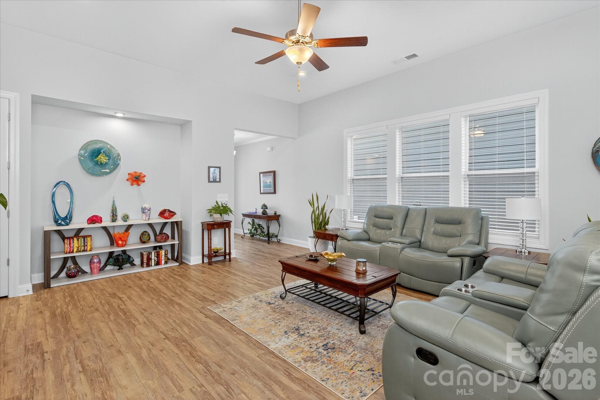 Single Family Residence at 5816 Cheerful Lane, Charlotte, photo 8 of 37