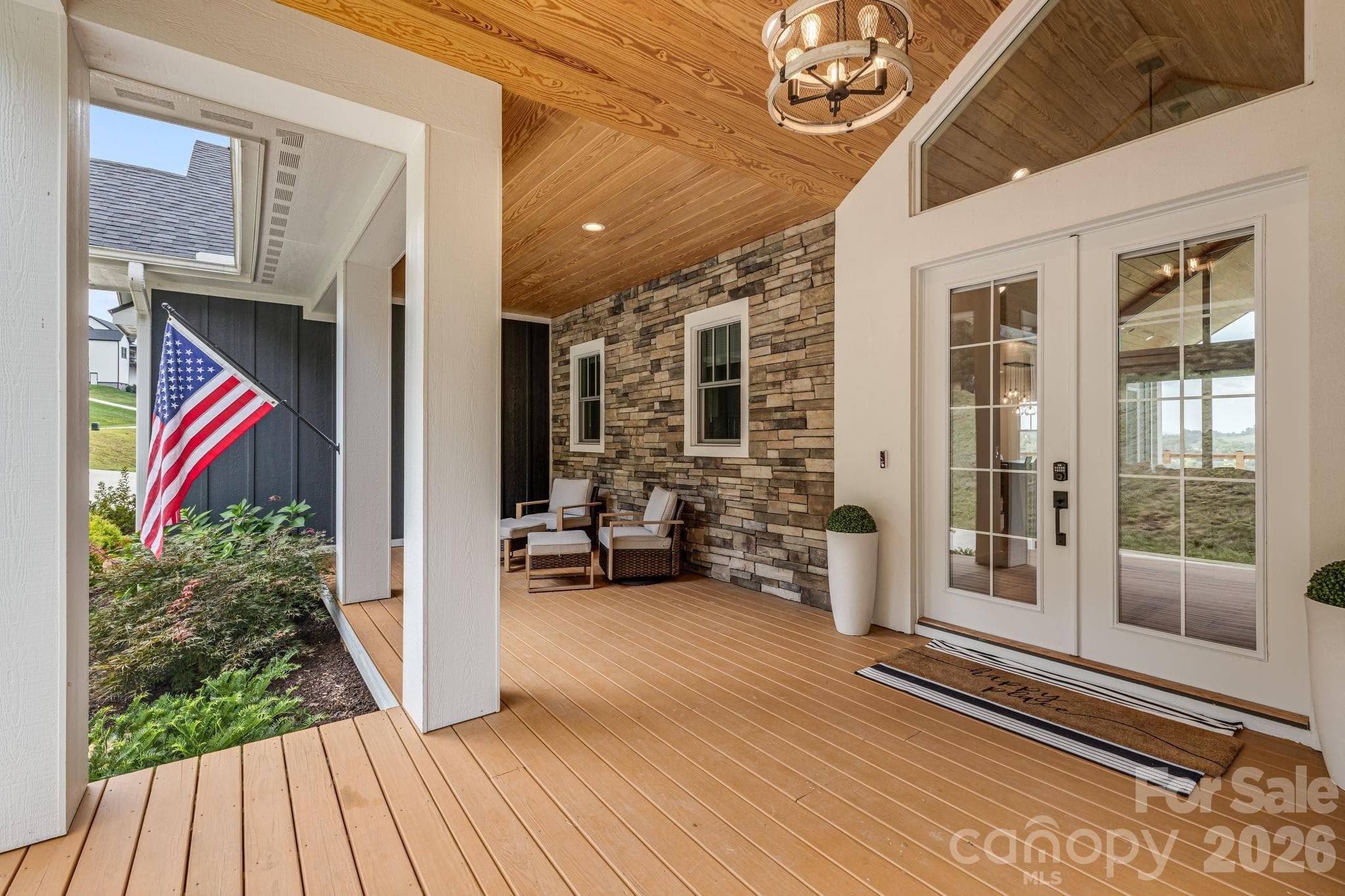 Single Family Residence at 297 Maple Knoll Drive, Hendersonville, photo 10 of 48