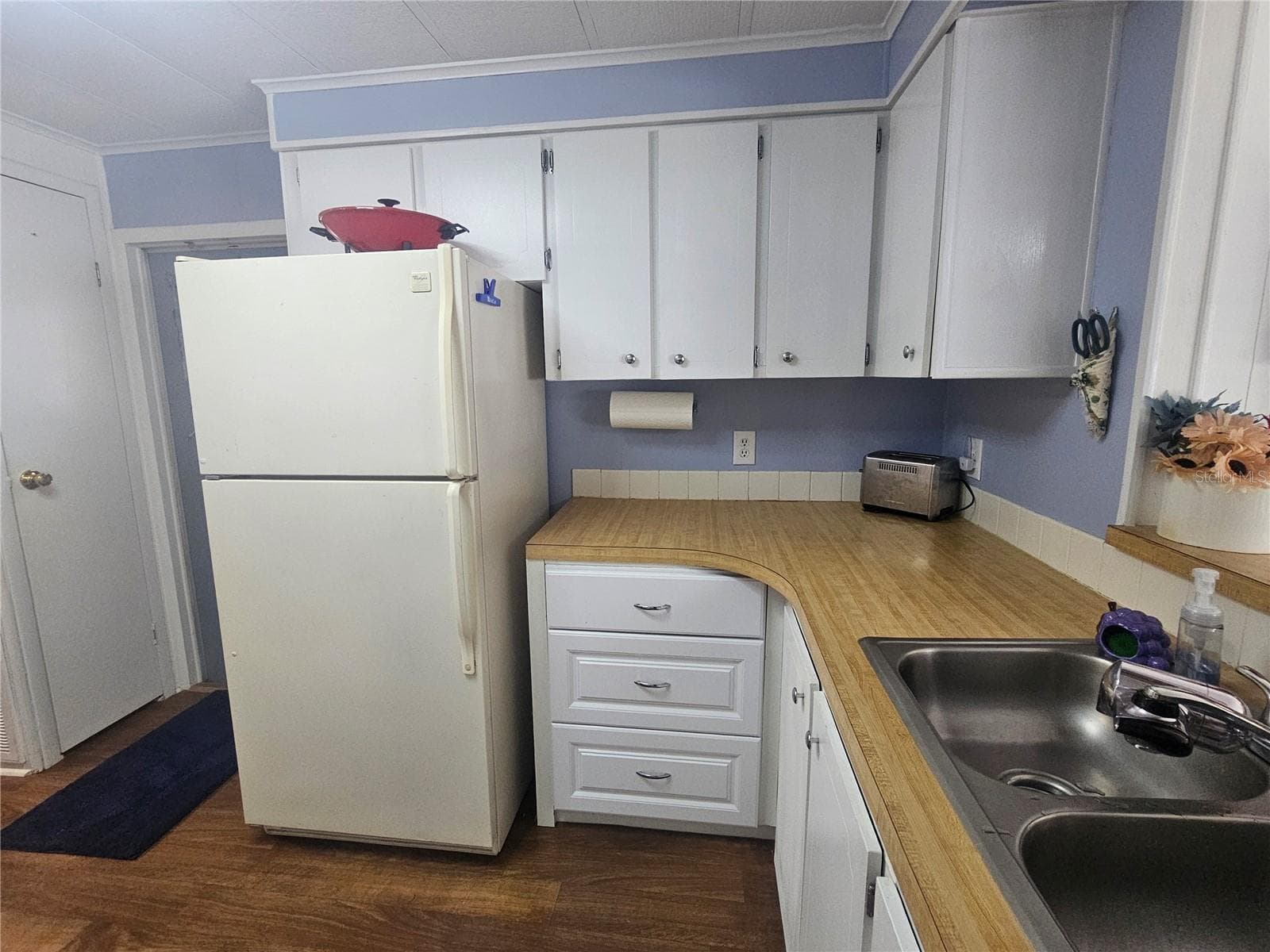Kitchen - 225 TARPON LANE, OLDSMAR