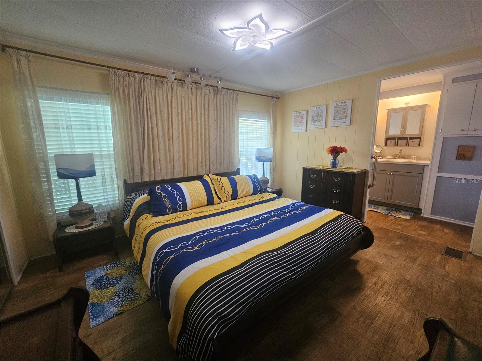 Primary Bedroom - 225 TARPON LANE, OLDSMAR