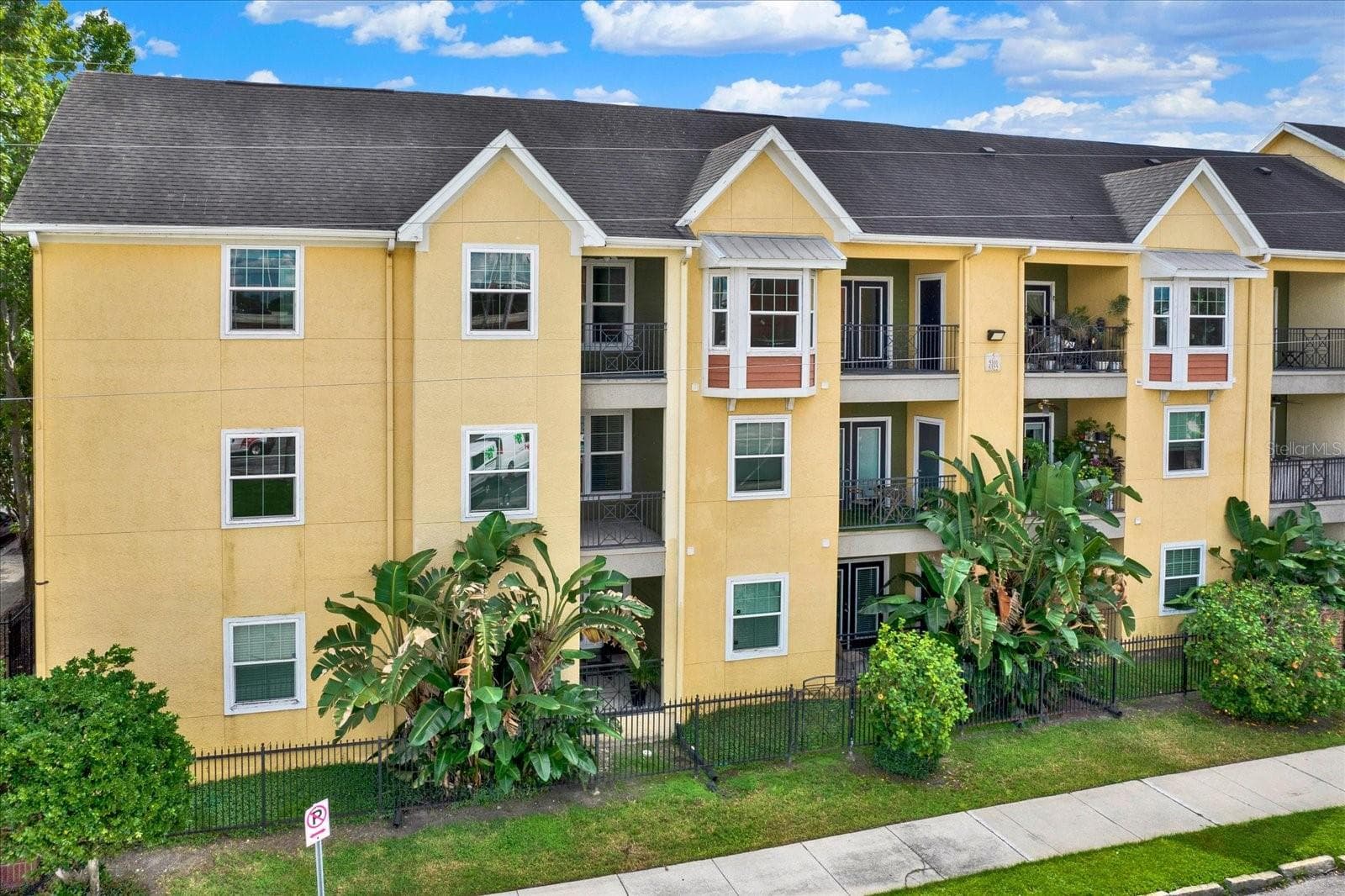 Condominium at 1810 E PALM AVE #5222, TAMPA, photo 2 of 39