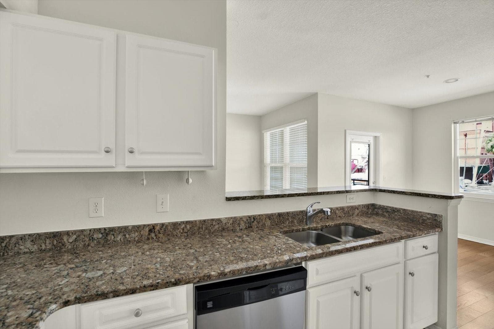 Condominium at 1810 E PALM AVE #5222, TAMPA, photo 10 of 39