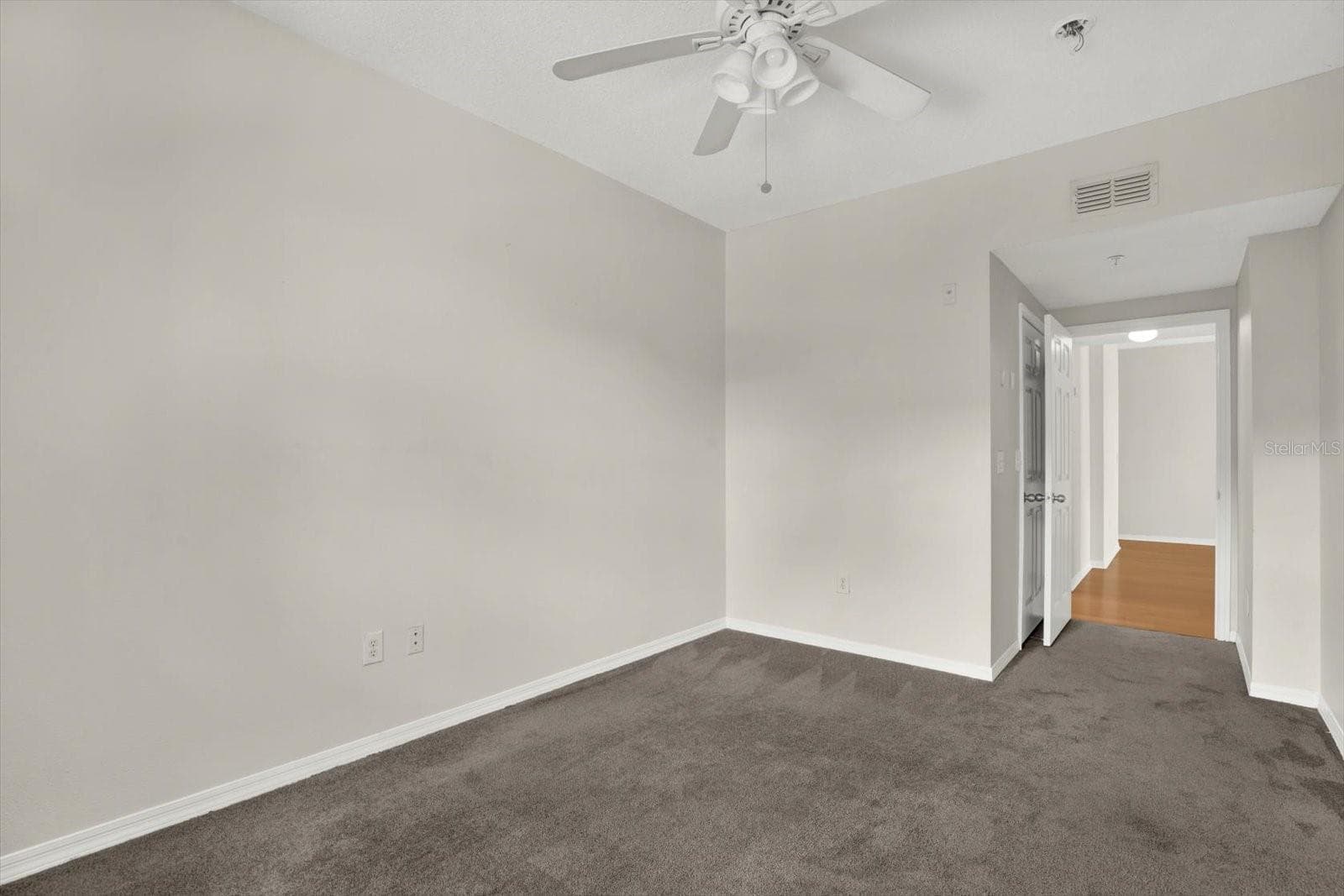 Condominium at 1810 E PALM AVE #5222, TAMPA, photo 21 of 39