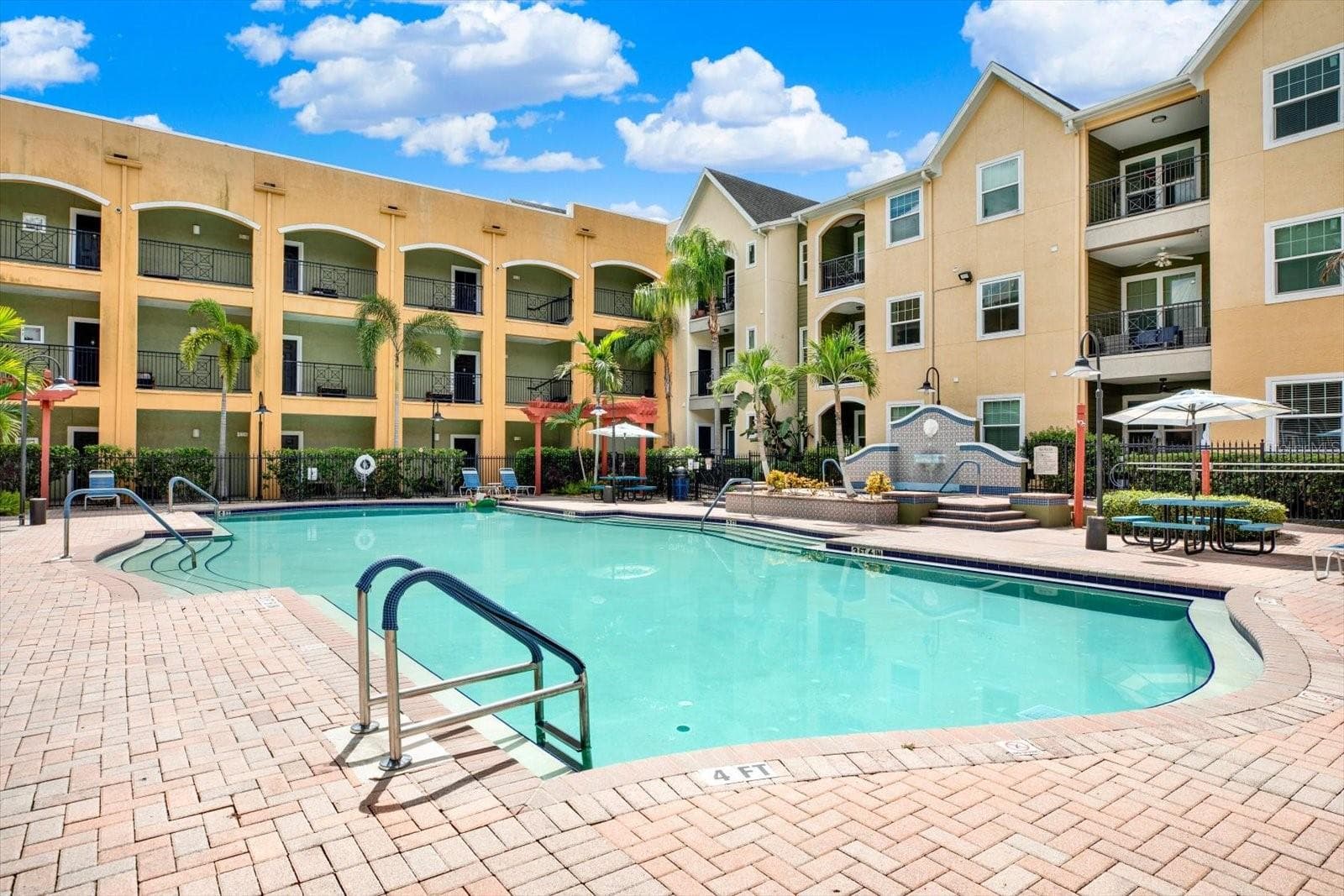 Condominium at 1810 E PALM AVE #5222, TAMPA, photo 31 of 39