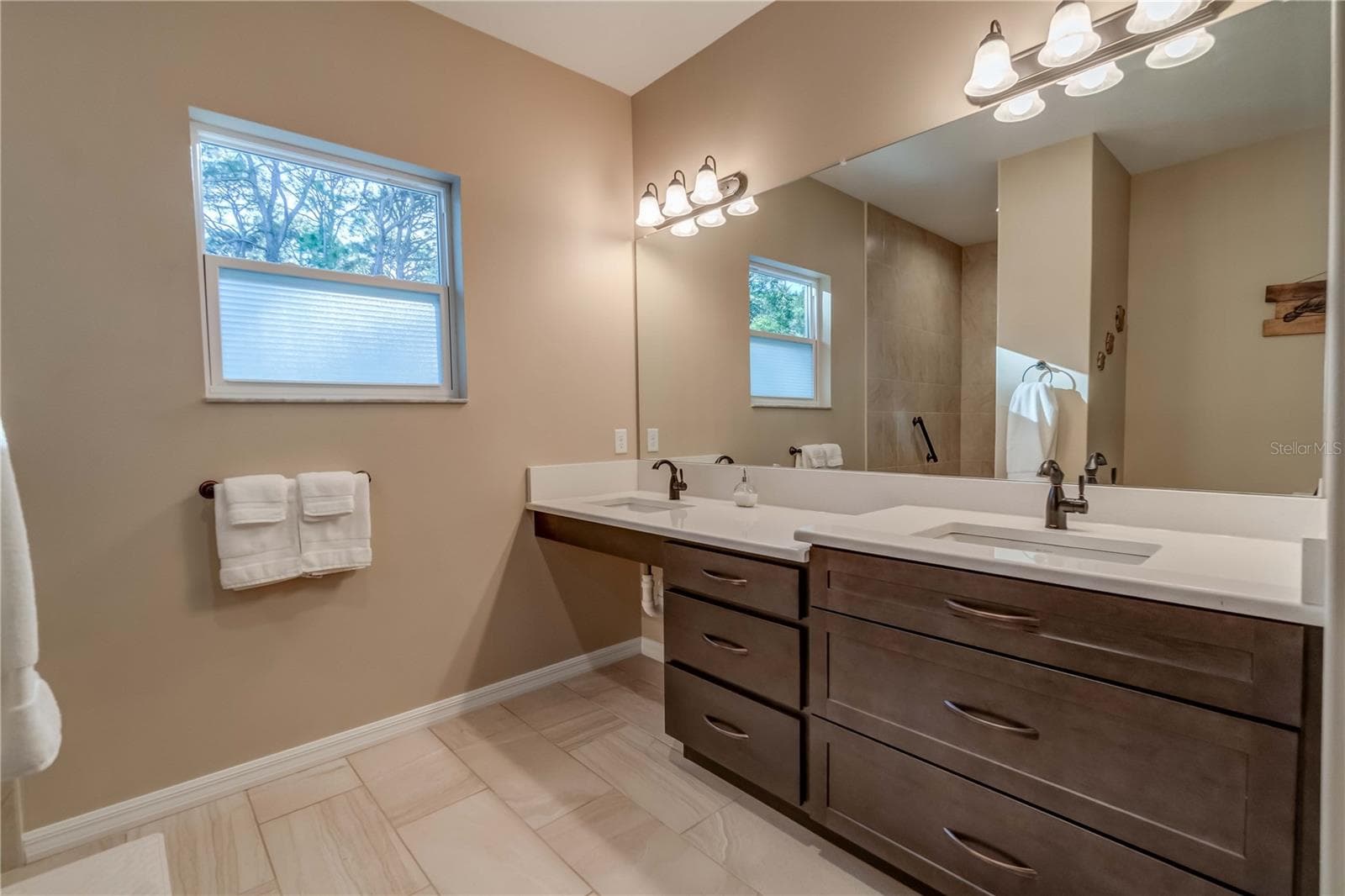 Two sinks for ADA compability. These are custom maple cabinets. - 1991 HEASLEY, ENGLEWOOD
