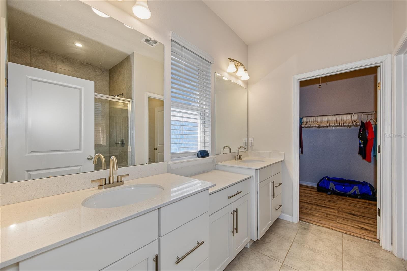 Single Family Residence at 8891 PRAIRIE CREEK DR, NEW PORT RICHEY, photo 19 of 38