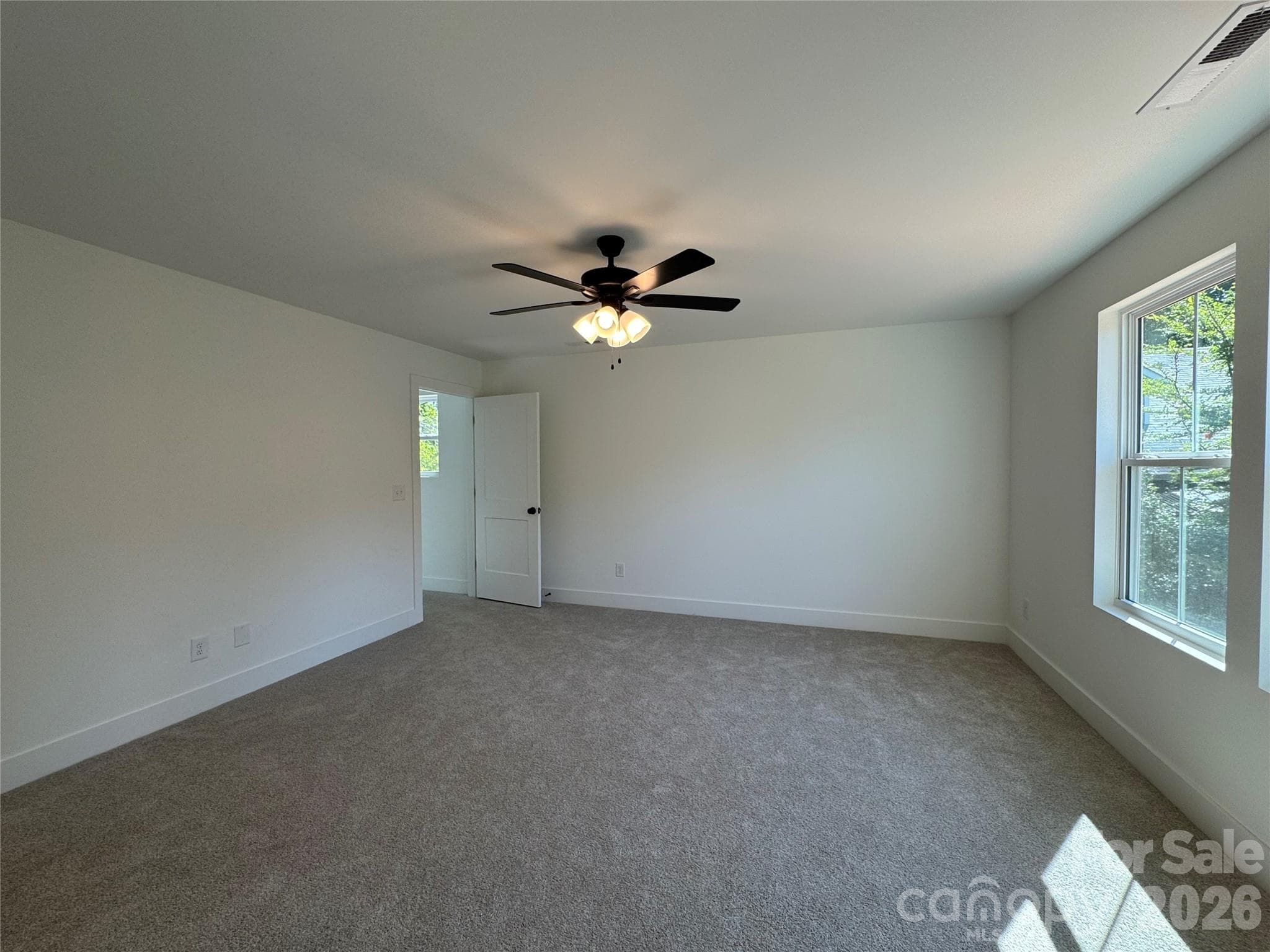 Single Family Residence at 1000 Dale Avenue, Charlotte, photo 7 of 16