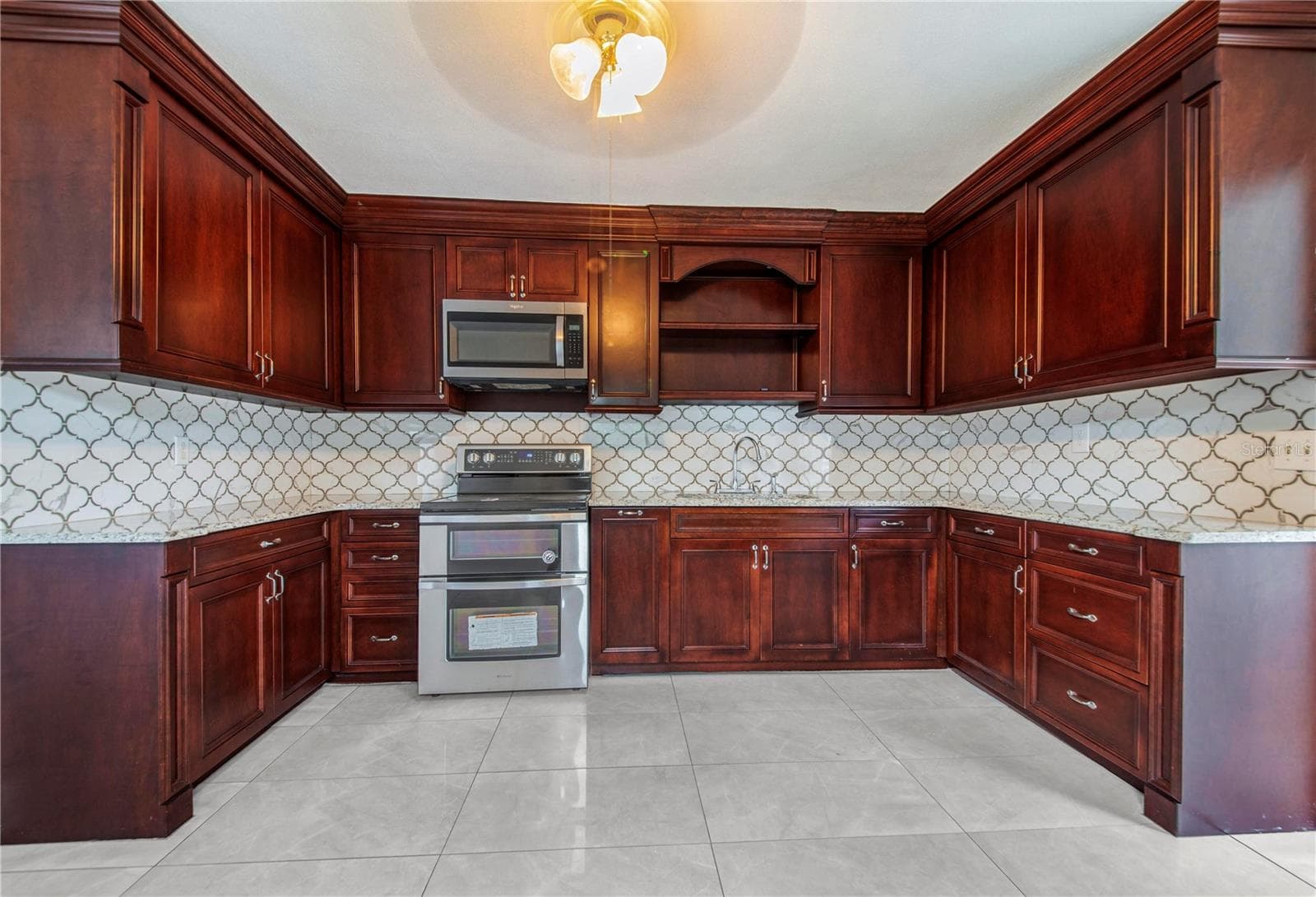 Kitchen - 6 E MAGNOLIA ST, DAVENPORT