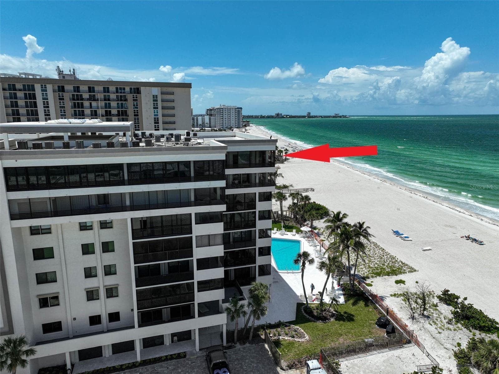 Condominium at 1100 BENJAMIN FRANKLIN DR #802, SARASOTA, photo 5 of 41
