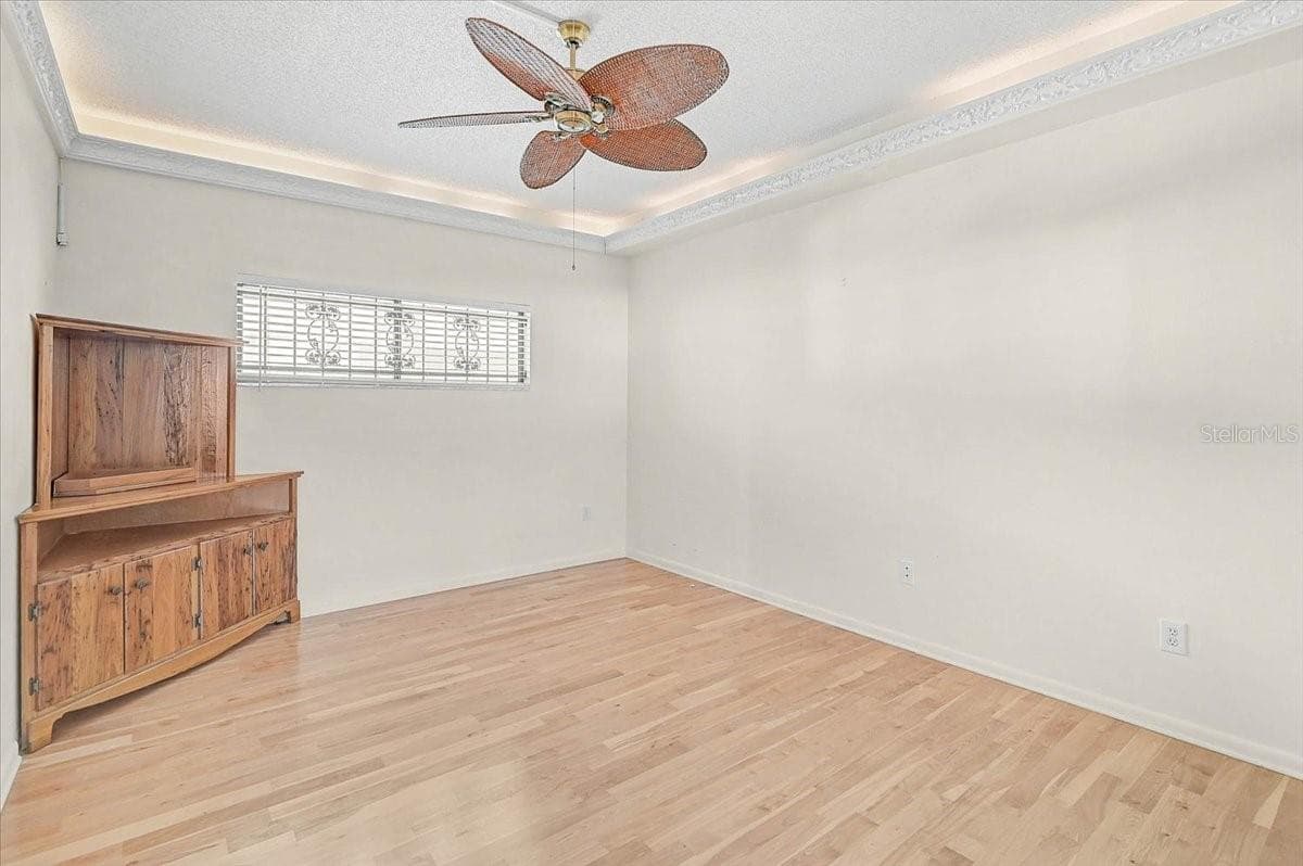 Condominium at 1100 BENJAMIN FRANKLIN DR #802, SARASOTA, photo 18 of 41