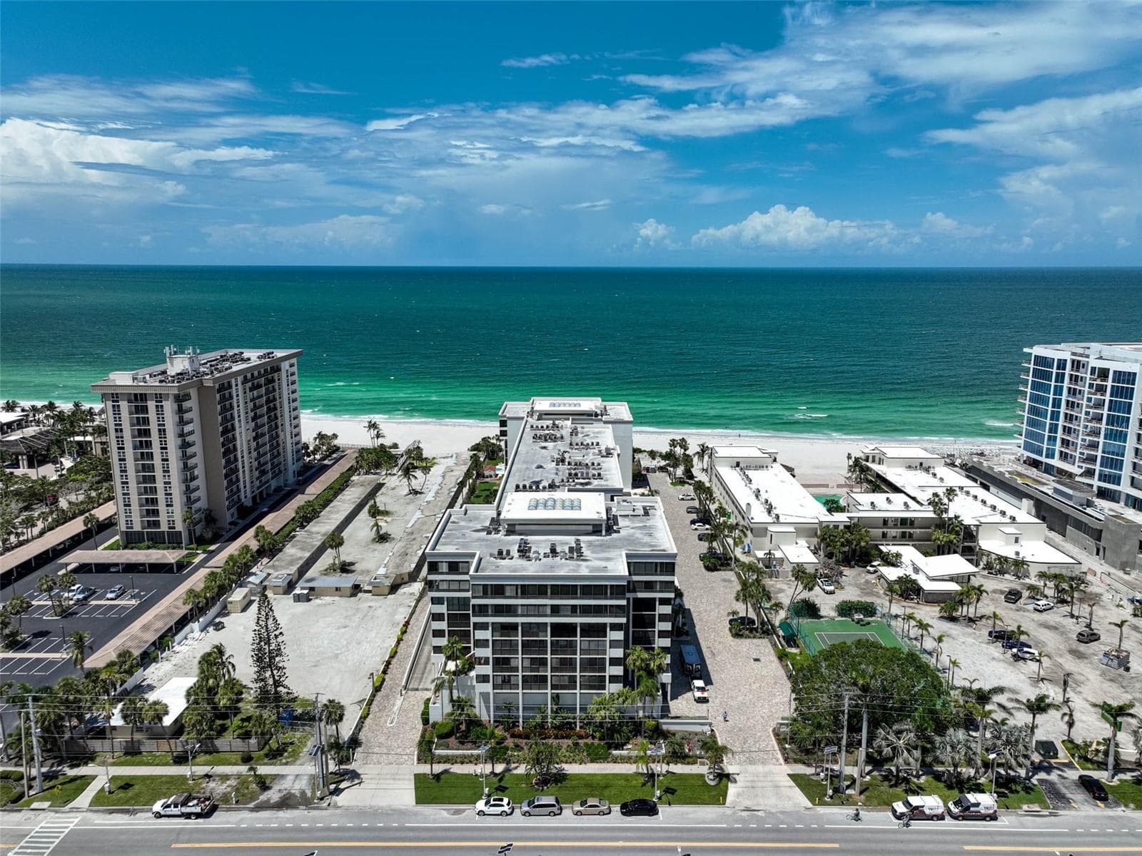 Condominium at 1100 BENJAMIN FRANKLIN DR #802, SARASOTA, photo 37 of 41