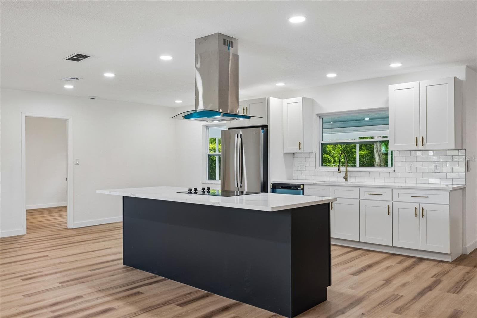 Single Family Residence at 3334 YOUNG ST, WINTER PARK, photo 8 of 22