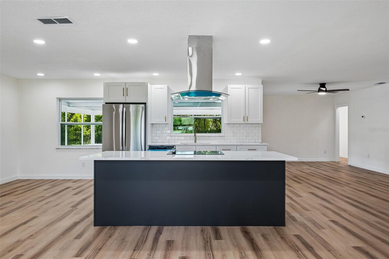 Single Family Residence at 3334 YOUNG ST, WINTER PARK, photo 9 of 22