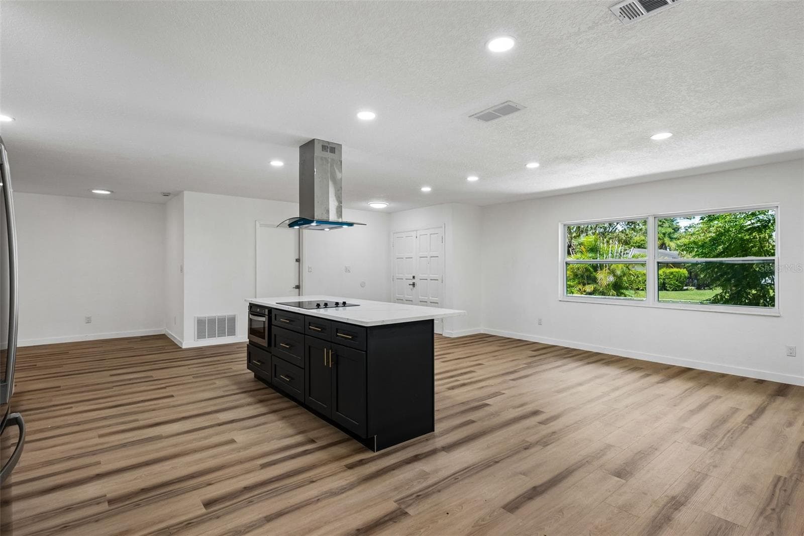 Single Family Residence at 3334 YOUNG ST, WINTER PARK, photo 11 of 22