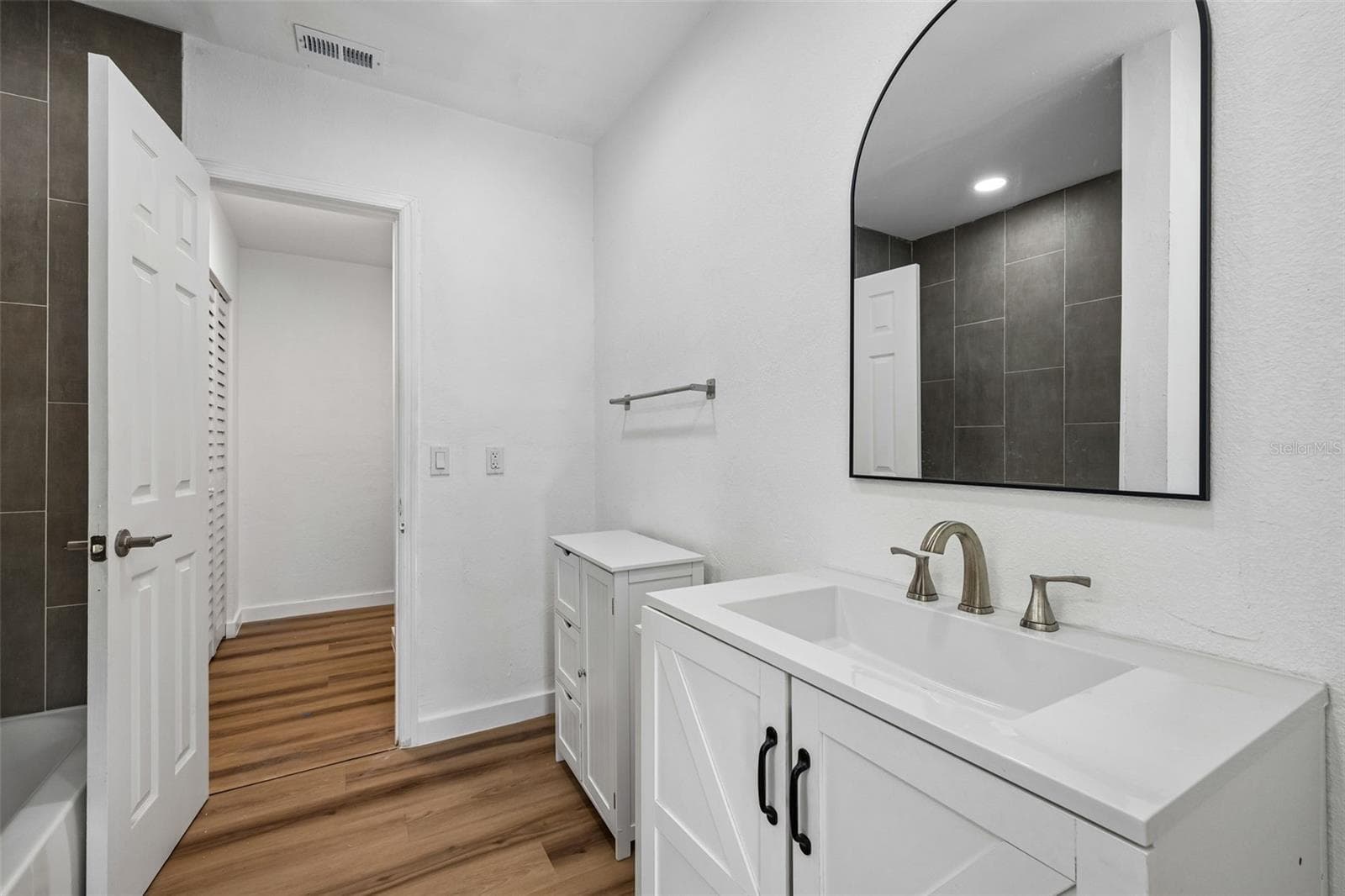 Single Family Residence at 3334 YOUNG ST, WINTER PARK, photo 16 of 22