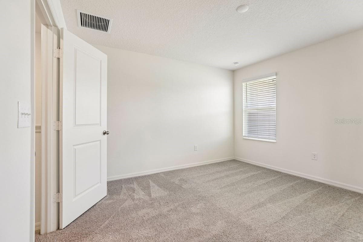 Townhouse at 643 MEADOWS EDGE PL, LAKE WALES, photo 10 of 17