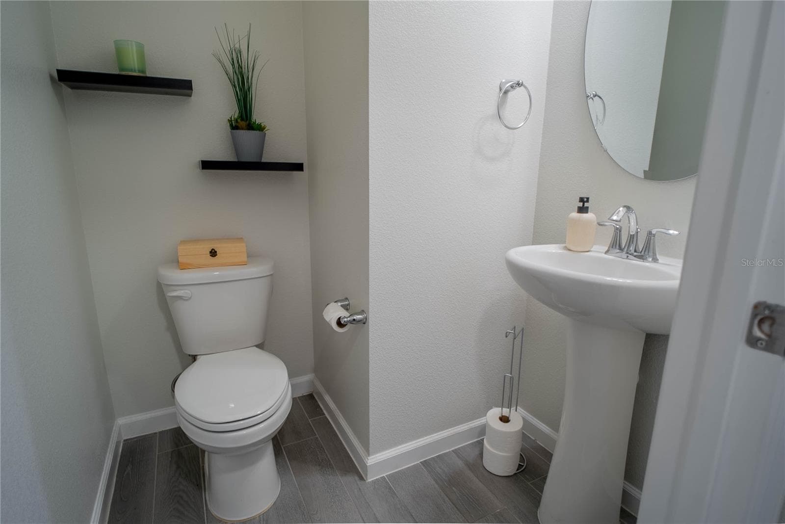 Townhouse at 14788 OUTFITTER ST, ORLANDO, photo 17 of 45