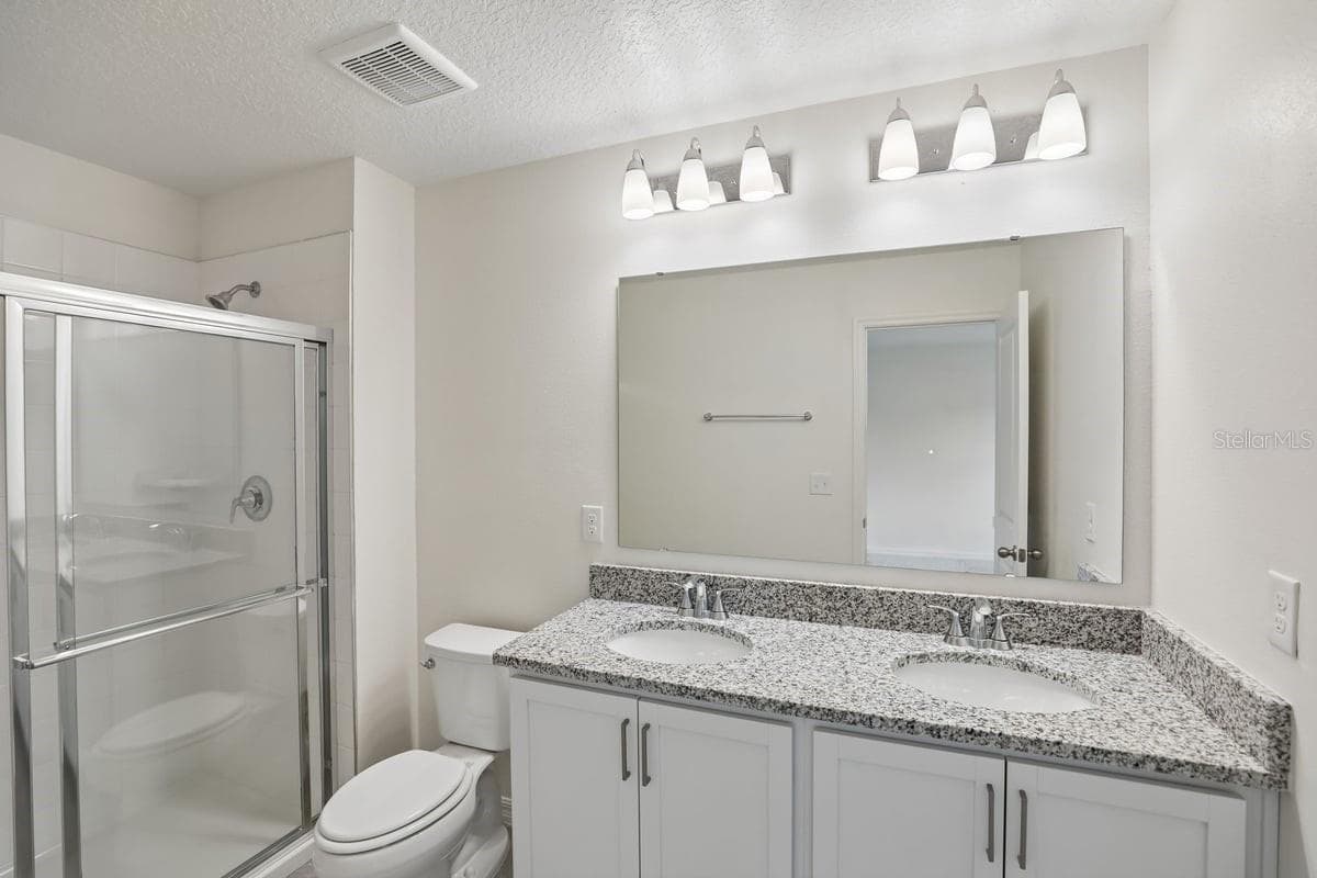 Townhouse at 631 MEADOWS EDGE PL, LAKE WALES, photo 7 of 17