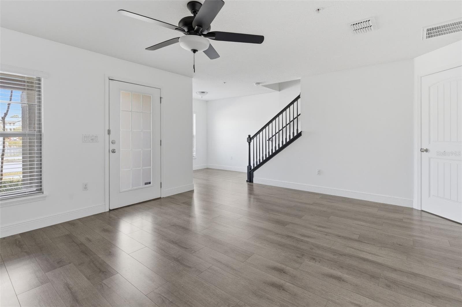 Townhouse at 10814 SUNSET RIDGE LN, ORLANDO, photo 19 of 69