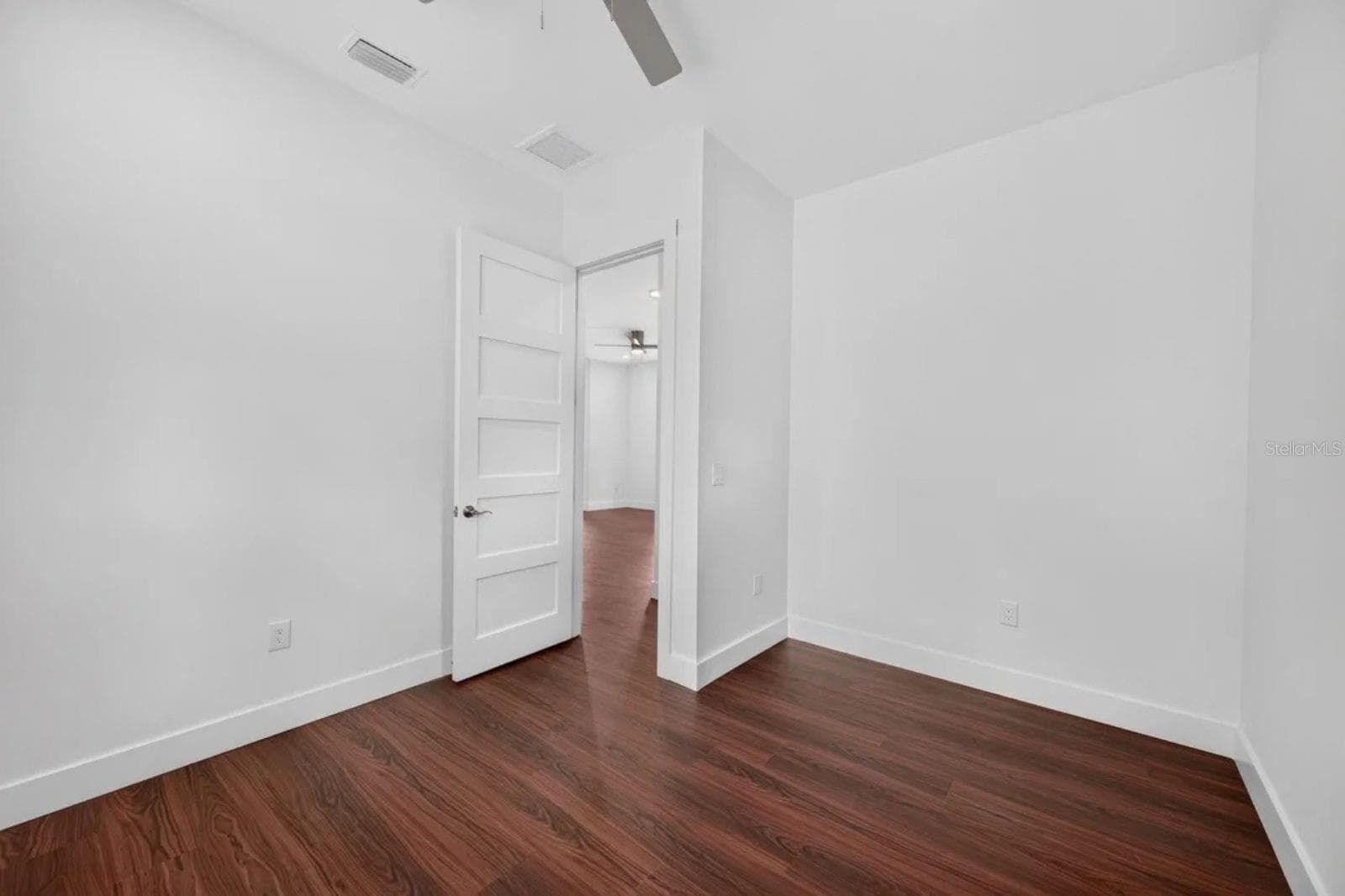 Single Family Residence at 8003 CHANEY LN, TAMPA, photo 24 of 54