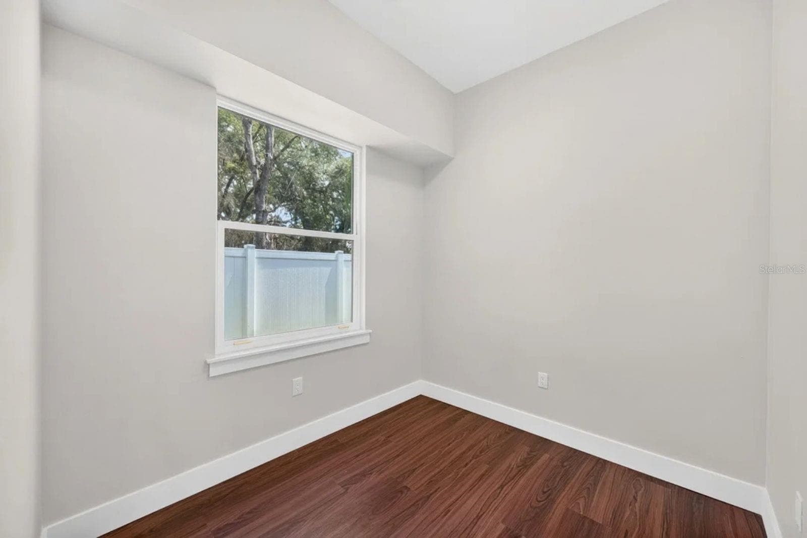 Single Family Residence at 8003 CHANEY LN, TAMPA, photo 27 of 54