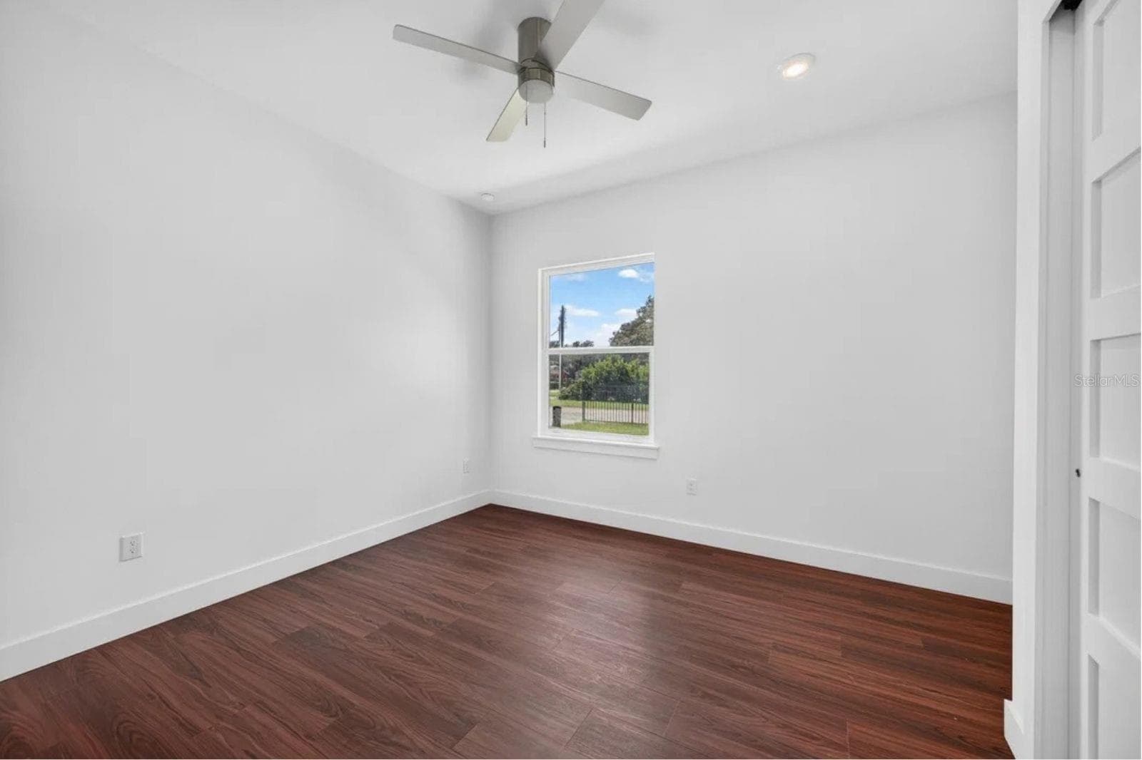 Single Family Residence at 8003 CHANEY LN, TAMPA, photo 32 of 54