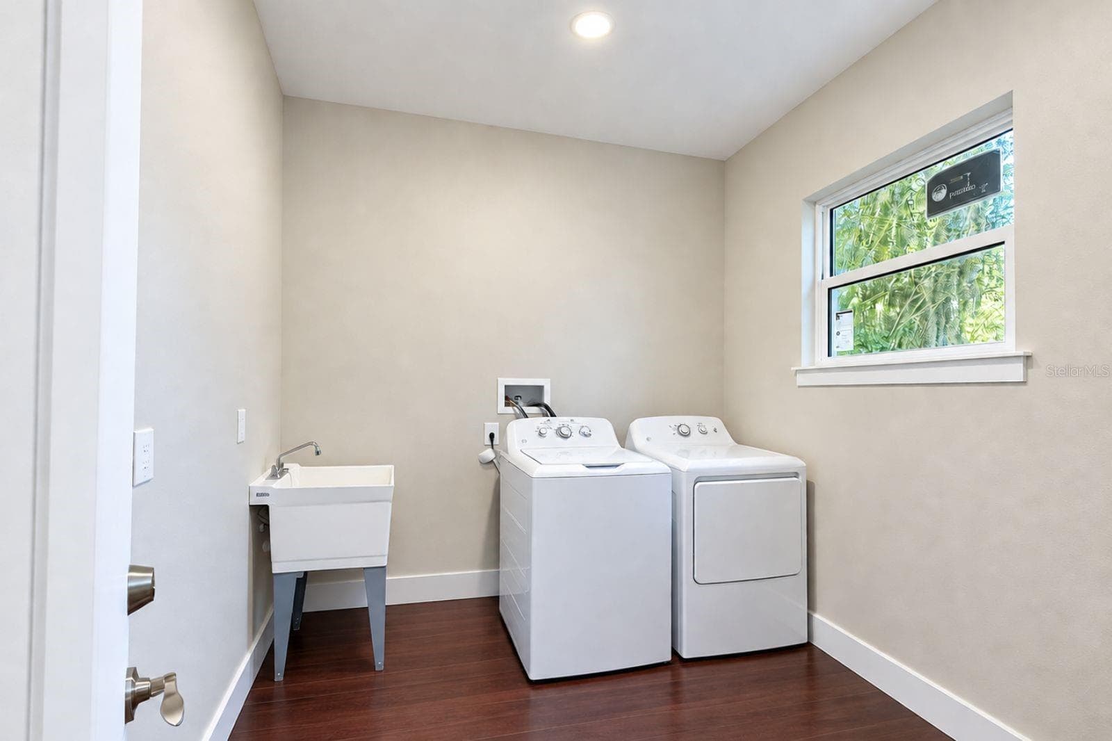 Single Family Residence at 8003 CHANEY LN, TAMPA, photo 41 of 54