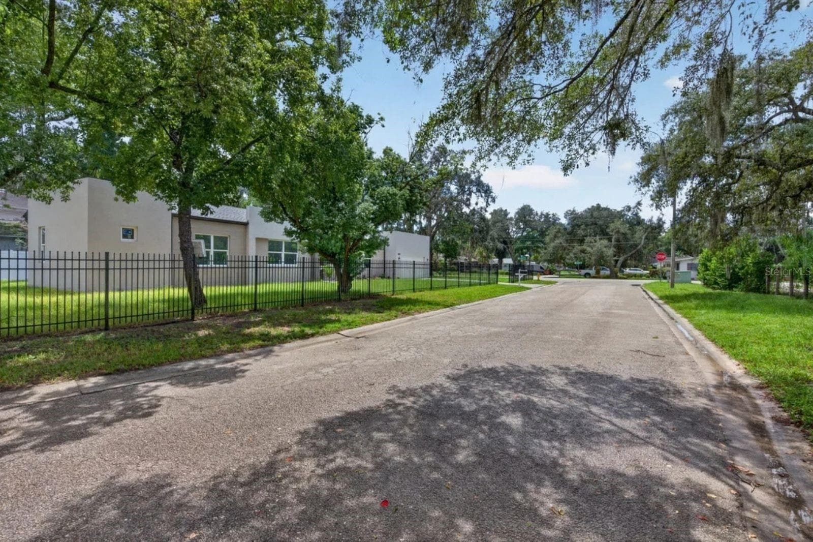 Single Family Residence at 8003 CHANEY LN, TAMPA, photo 43 of 54