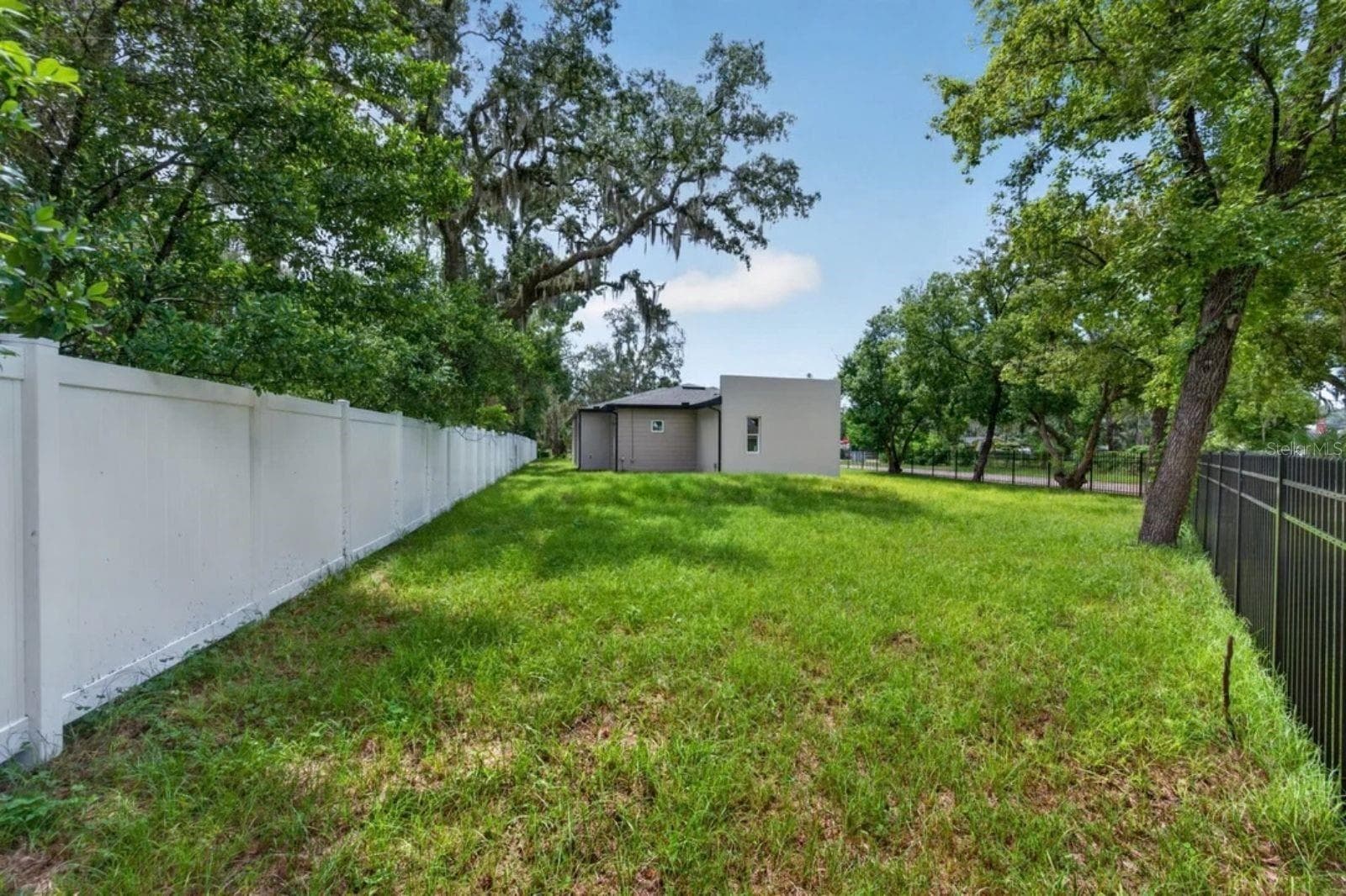Single Family Residence at 8003 CHANEY LN, TAMPA, photo 51 of 54