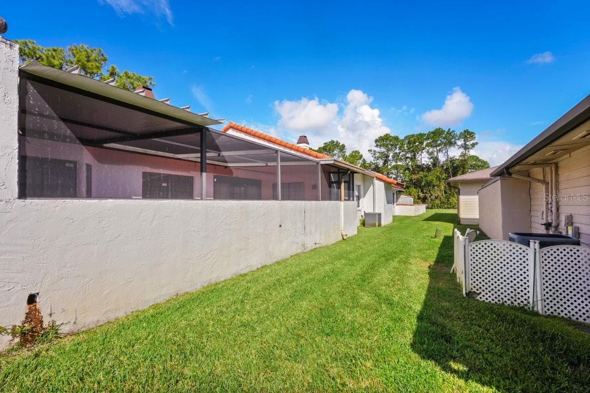 Single Family Residence at 105 OYSTER CATCHER CT, DAYTONA BEACH, photo 5 of 37