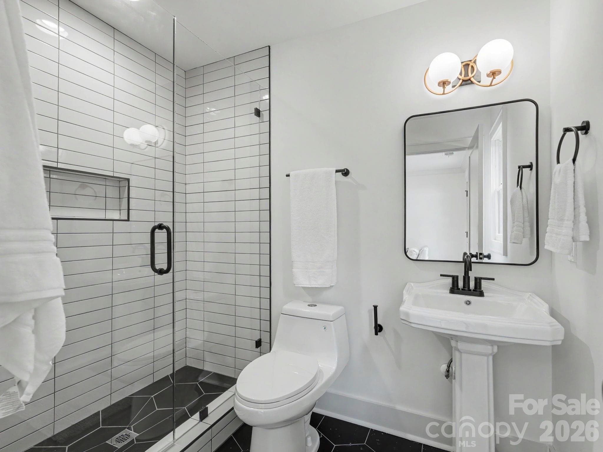 Townhouse at 3139 Colyer Place, Charlotte, photo 4 of 33