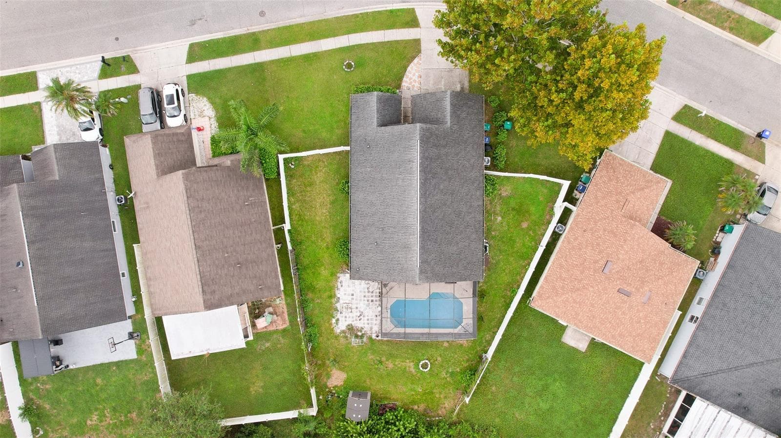 Single Family Residence at 401 FIELDSTREAM WEST BLVD, ORLANDO, photo 4 of 23