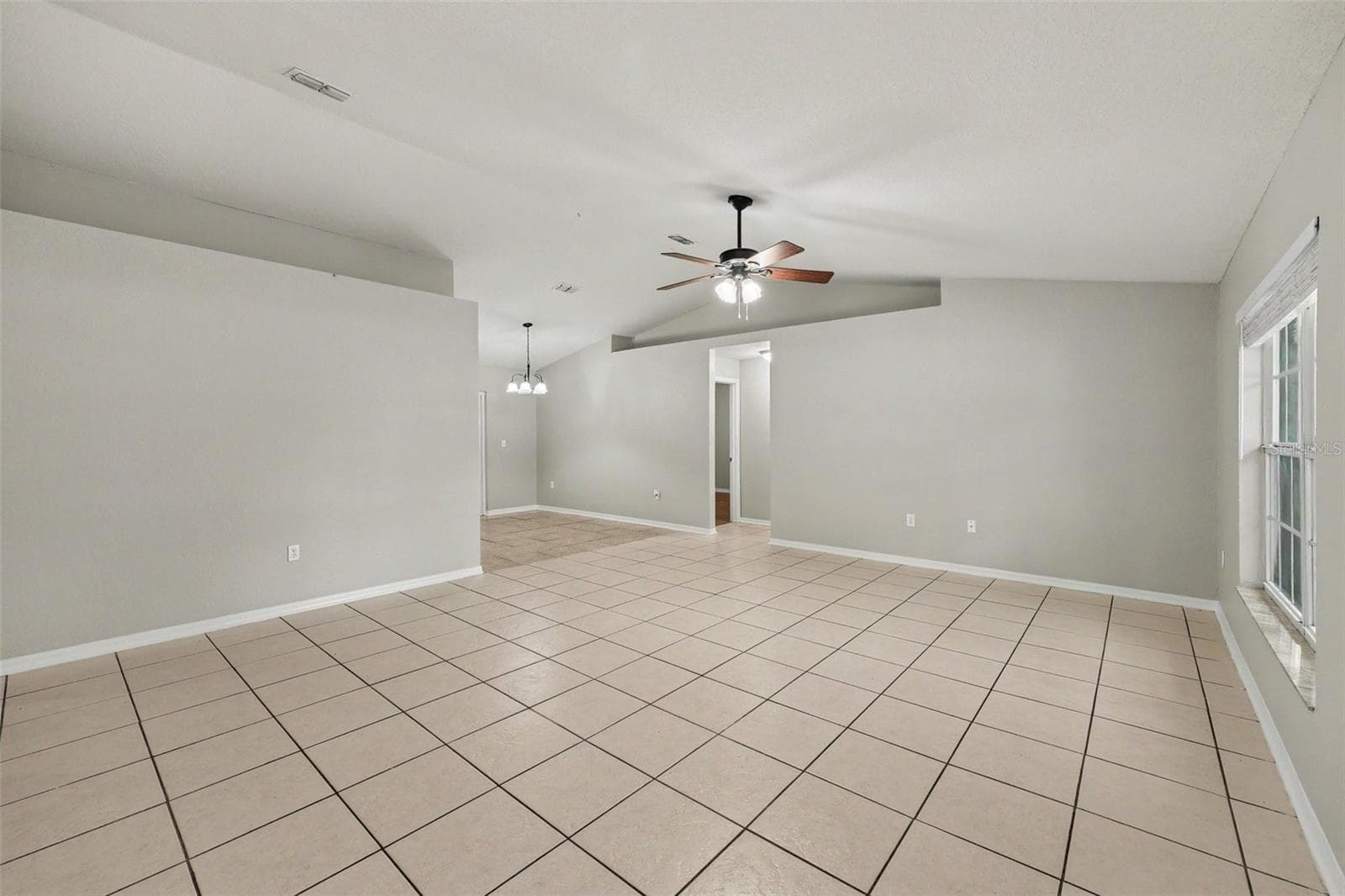 Single Family Residence at 2928 EASTBROOK DR, LAKELAND, photo 5 of 20