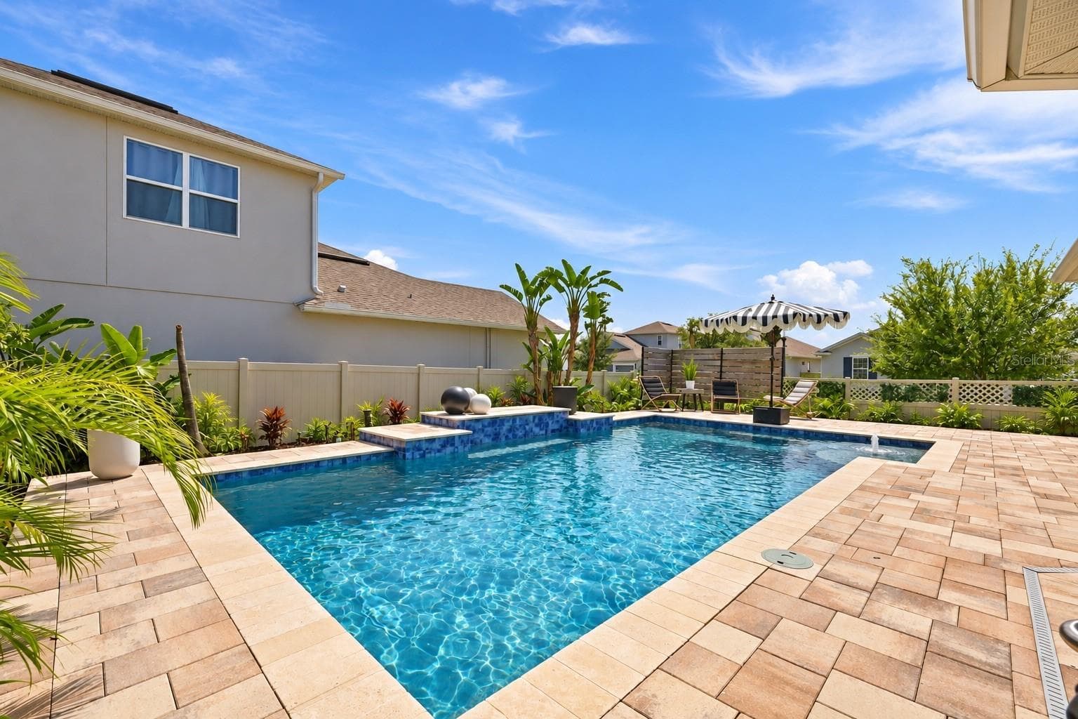 Single Family Residence at 5416 GOLDEN APPLE DR, WINTER GARDEN, photo 2 of 47