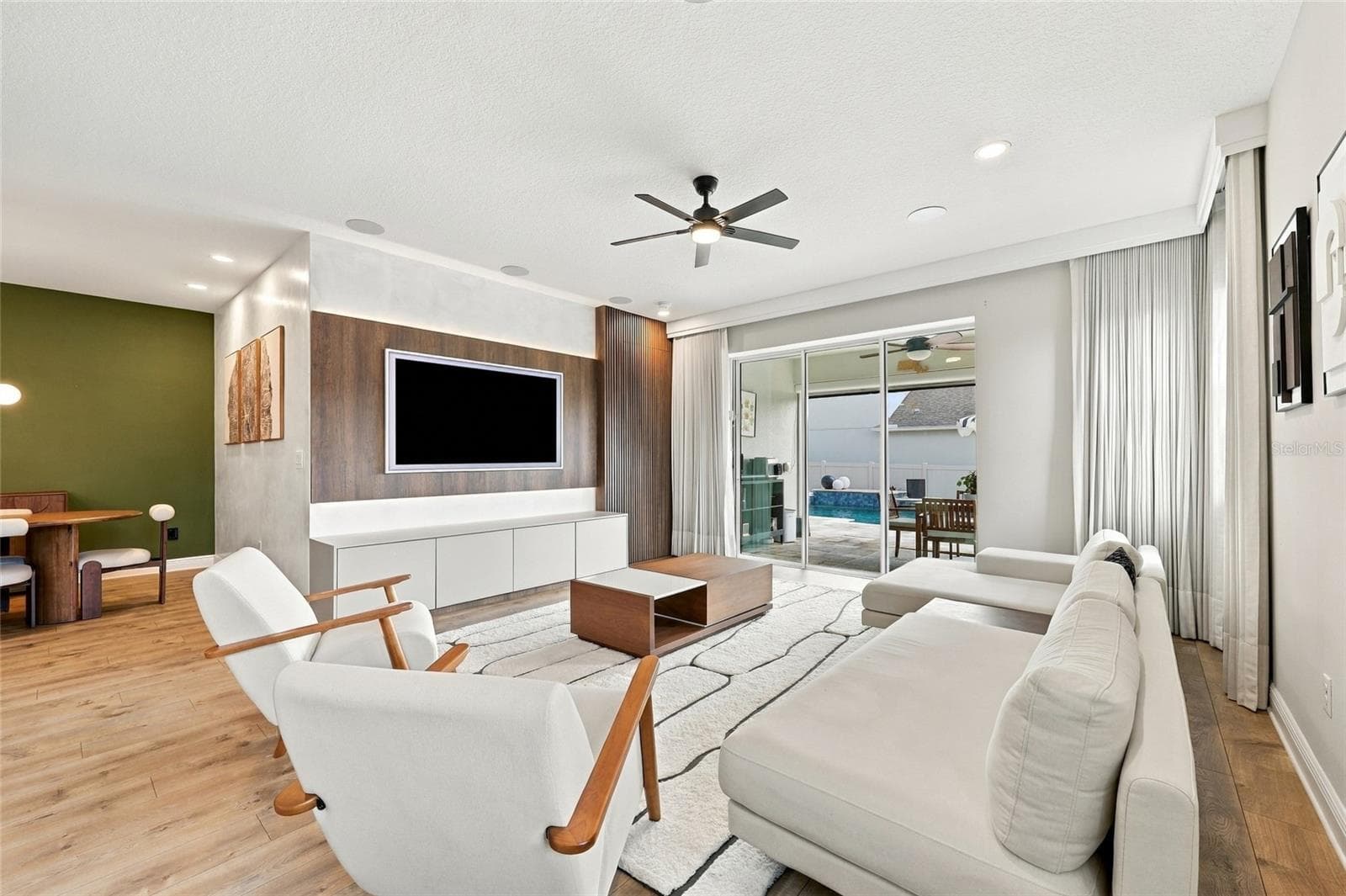 Single Family Residence at 5416 GOLDEN APPLE DR, WINTER GARDEN, photo 11 of 47