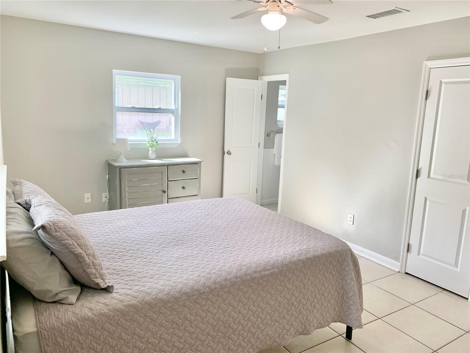Primary Bedroom - 3305 NW 24TH AVE, GAINESVILLE