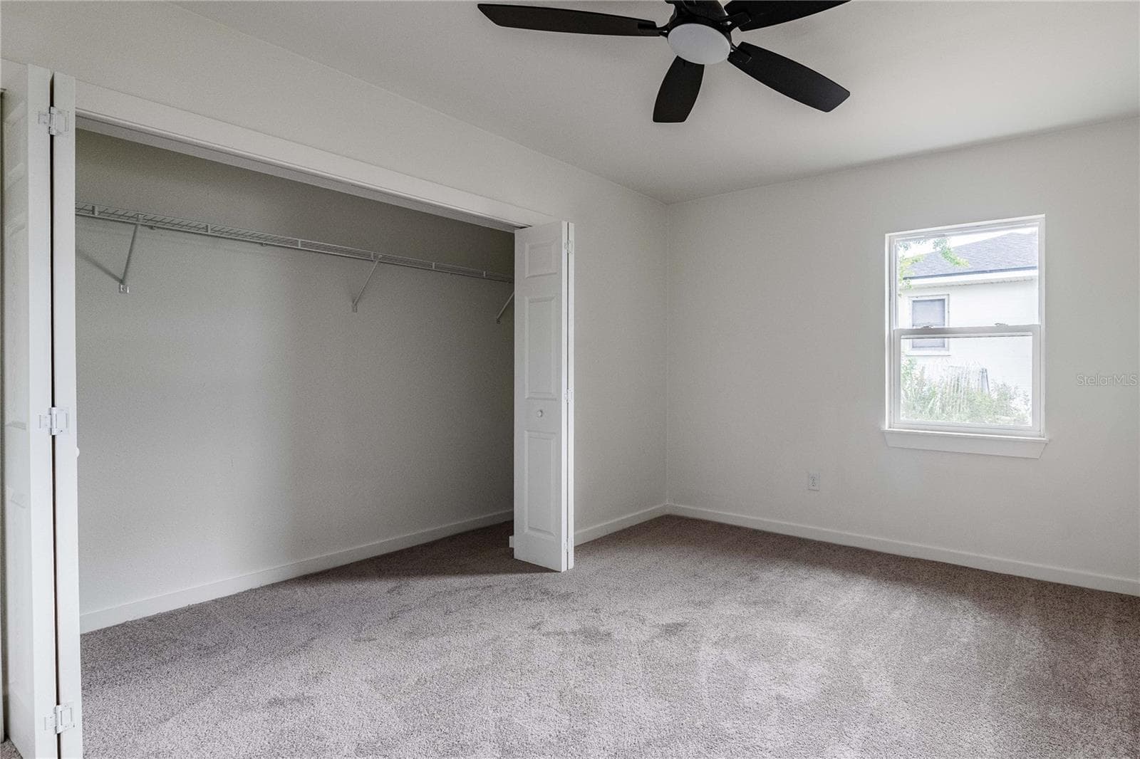 Single Family Residence at 1196 LAKE ELBERT DR SE, WINTER HAVEN, photo 23 of 36
