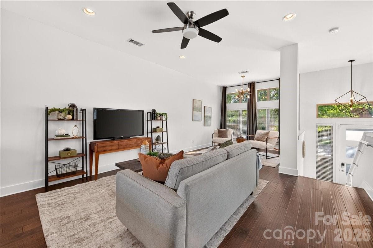 Townhouse at 2010 Hawkins Street, Charlotte, photo 16 of 48